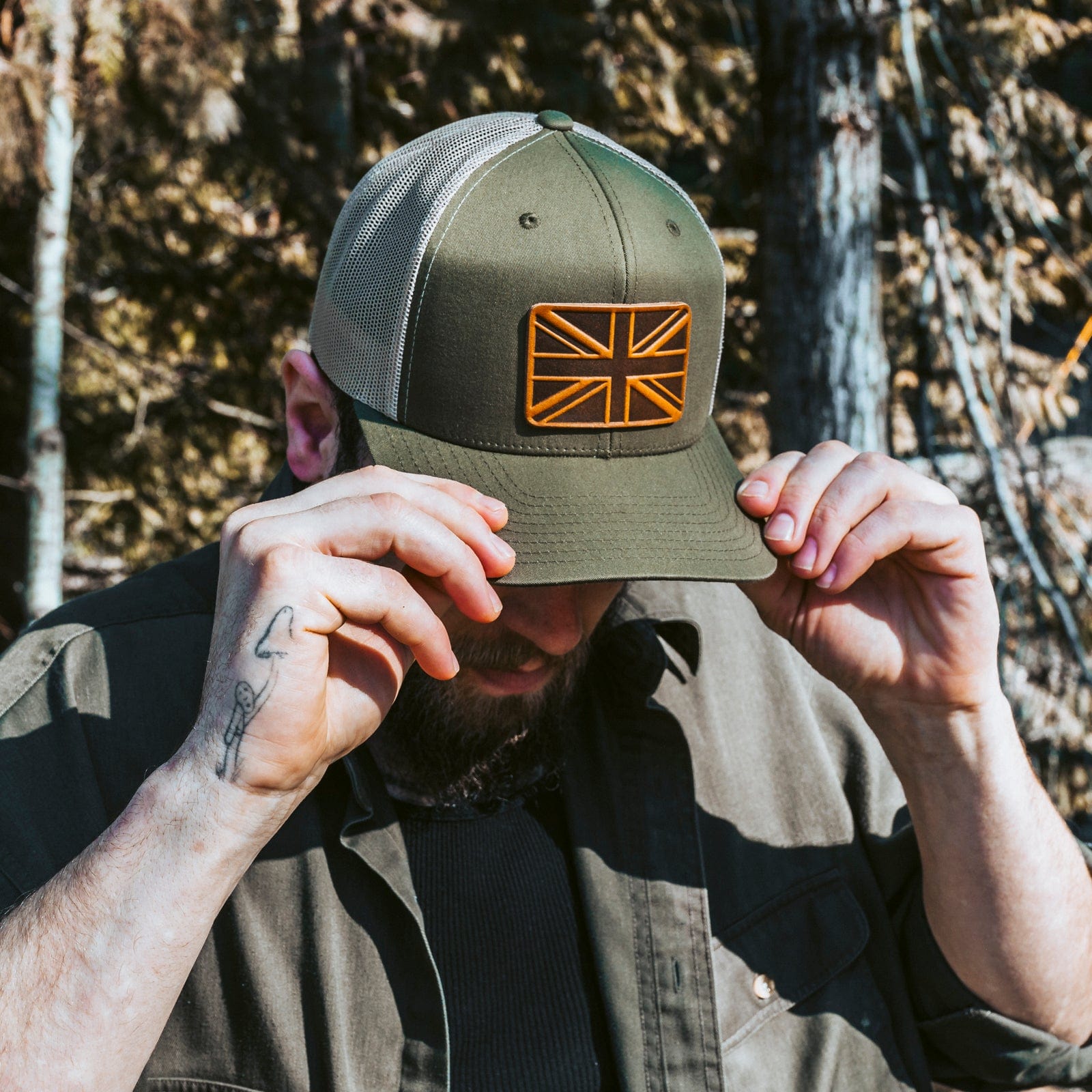 UK Flag Trucker Hat - Stylish Adjustable Baseball Cap for Men & Women - Perfect for Outdoor Activities, Sports, and Casual Wear