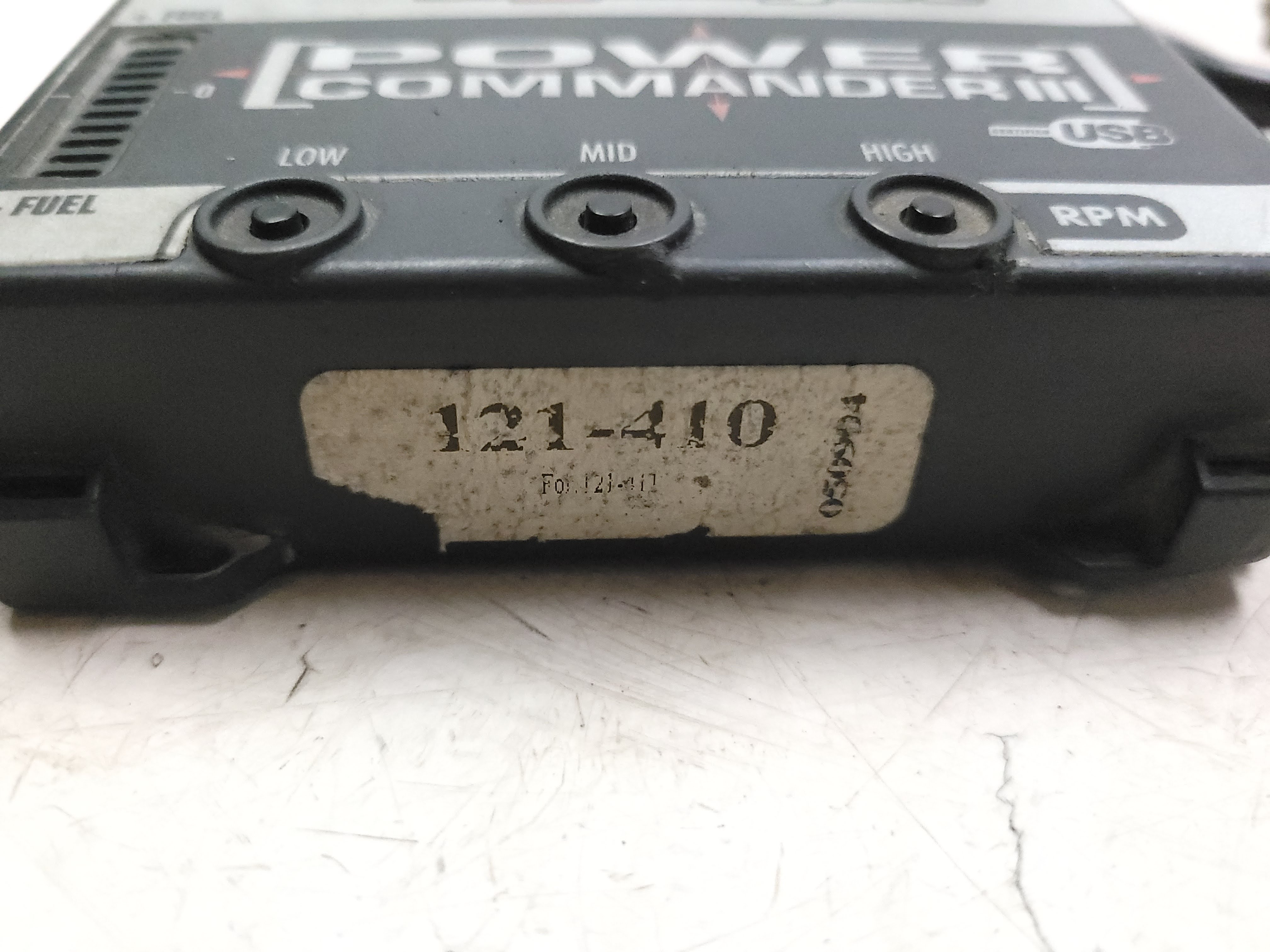04-05 Honda CBR1000RR Dynojet Power Commander III Fuel Injection Tuner - Performance Upgrade for Racing & Street Riding