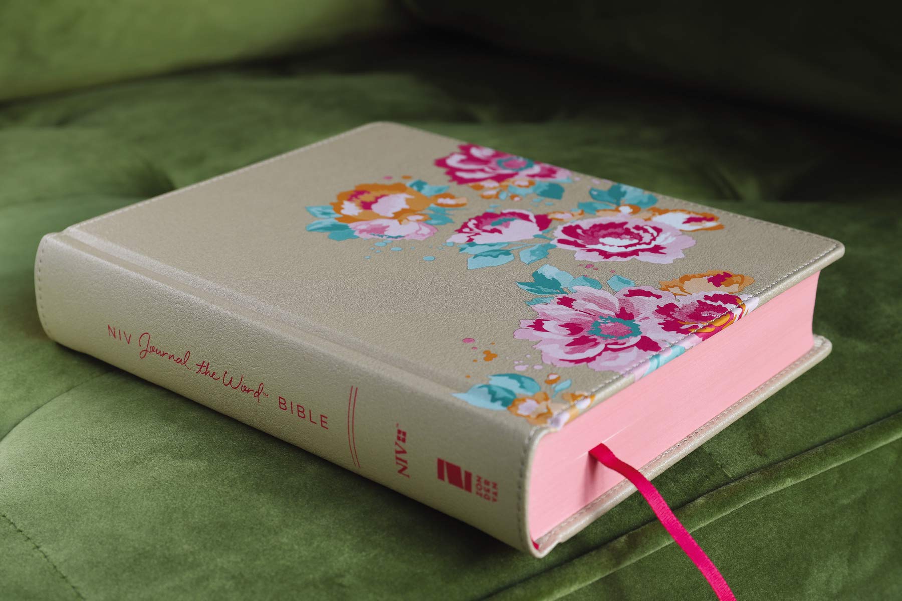 NIV Journal the Word Bible for Teen Girls - Leathersoft Over Board Cover, Gold Floral Design, Red Letter Edition with 450+ Journaling Prompts | Perfect for Devotional Study, Gift Giving & Personal Reflection