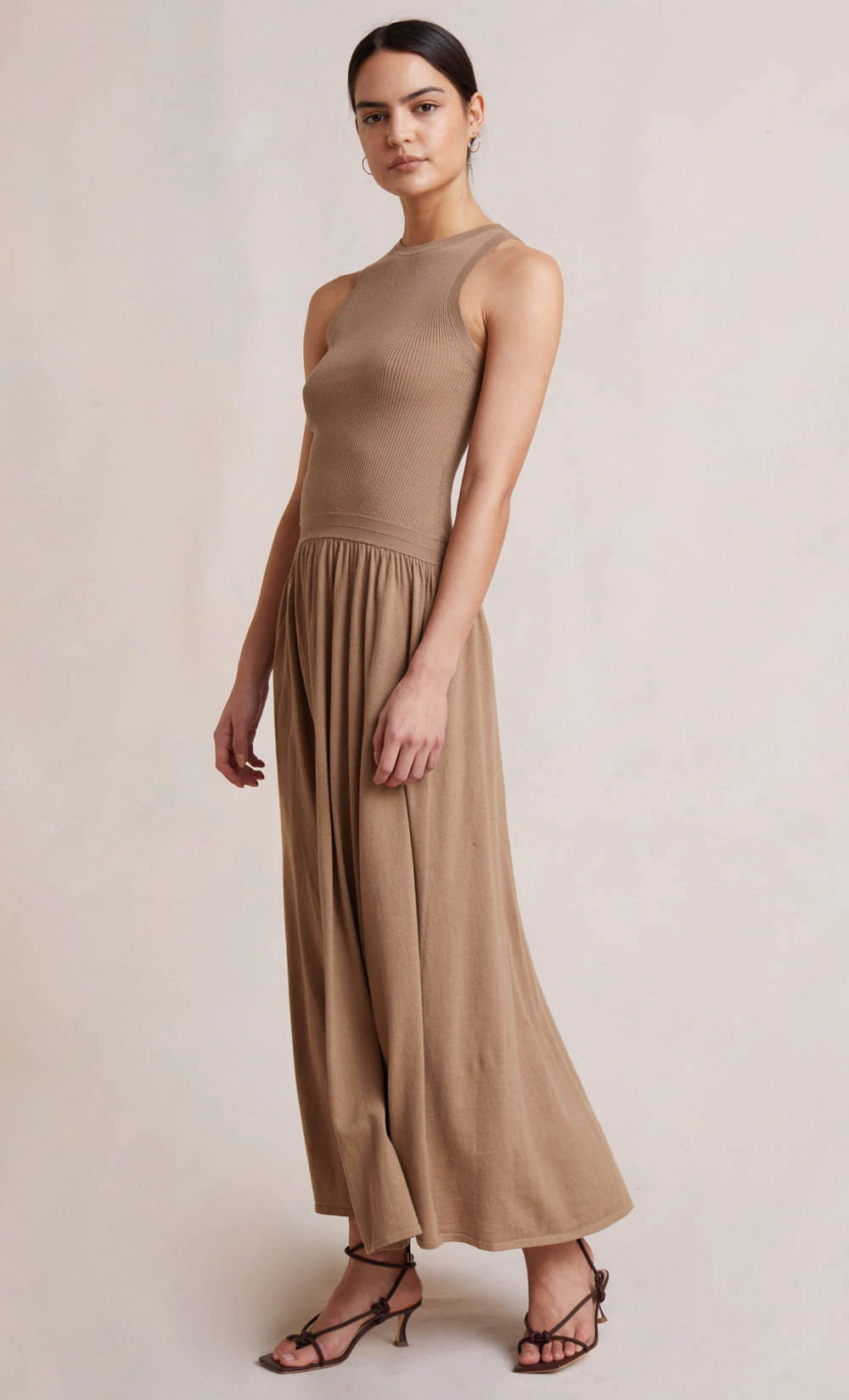 Francesca Knit Dress - Elegant & Comfortable Women's Sleeveless Knitwear for Casual & Office Wear | Perfect for Summer Outfits & Special Occasions