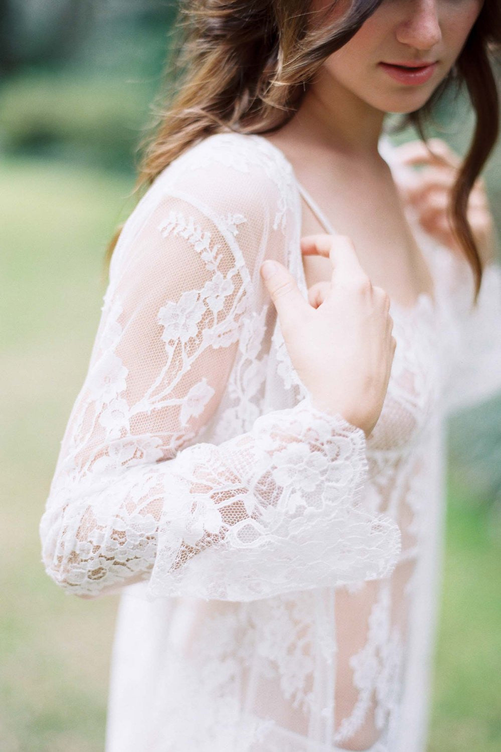 Juliet French Lace Robe Coat Cover Up in Ivory - Elegant Bridal Loungewear & Wedding Nightgown for Bridal Shower, Honeymoon & Special Occasions