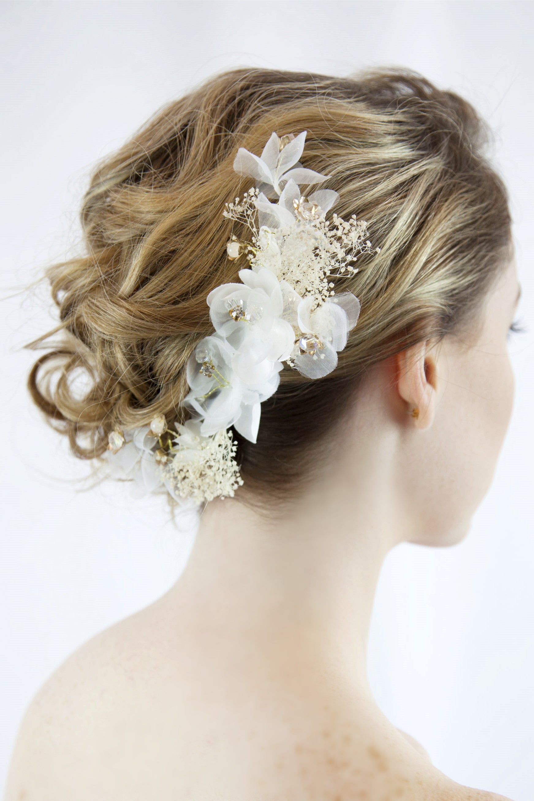 Elegant Bridal Flower Hair Pin - Vintage Pearl Crystal Wedding Hair Accessories for Bride, Bridesmaids, Flower Girls | Perfect for Weddings, Prom, Parties & Special Occasions