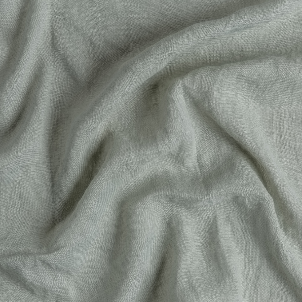 Linen Whisper Bed Skirt - Premium Linen Fabric, Fitted Design for Queen/King Beds - Elegant Bedroom Decor for Hotels, Guest Rooms & Master Suites