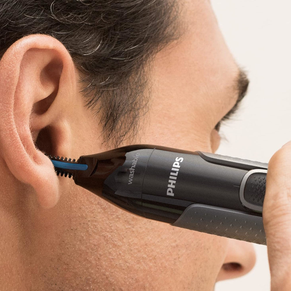 PHILIPS NT3650/26 Nose Trimmer Series 3000 with Protective Guard System - Painless Nose Hair Trimmer for Men & Women - Perfect for Travel & Grooming