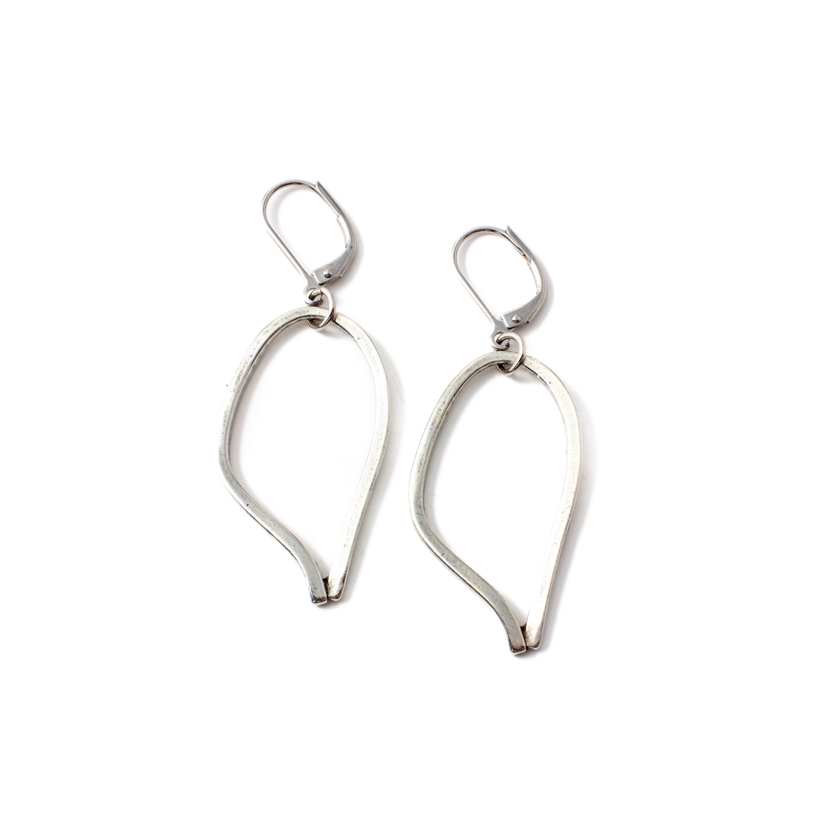 Edmond Elegant Gold Hoop Earrings for Women - Perfect for Parties, Weddings & Everyday Wear