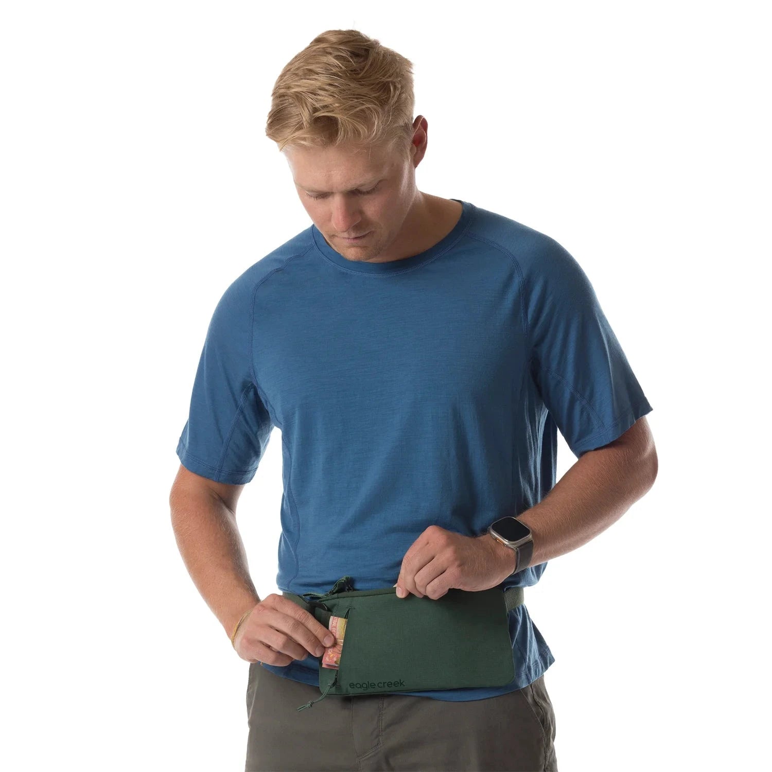 Eagle Creek Stash RFID Sling Bag - Anti-Theft Travel Crossbody Bag for Men & Women - Perfect for Commuting, Hiking & Urban Adventures
