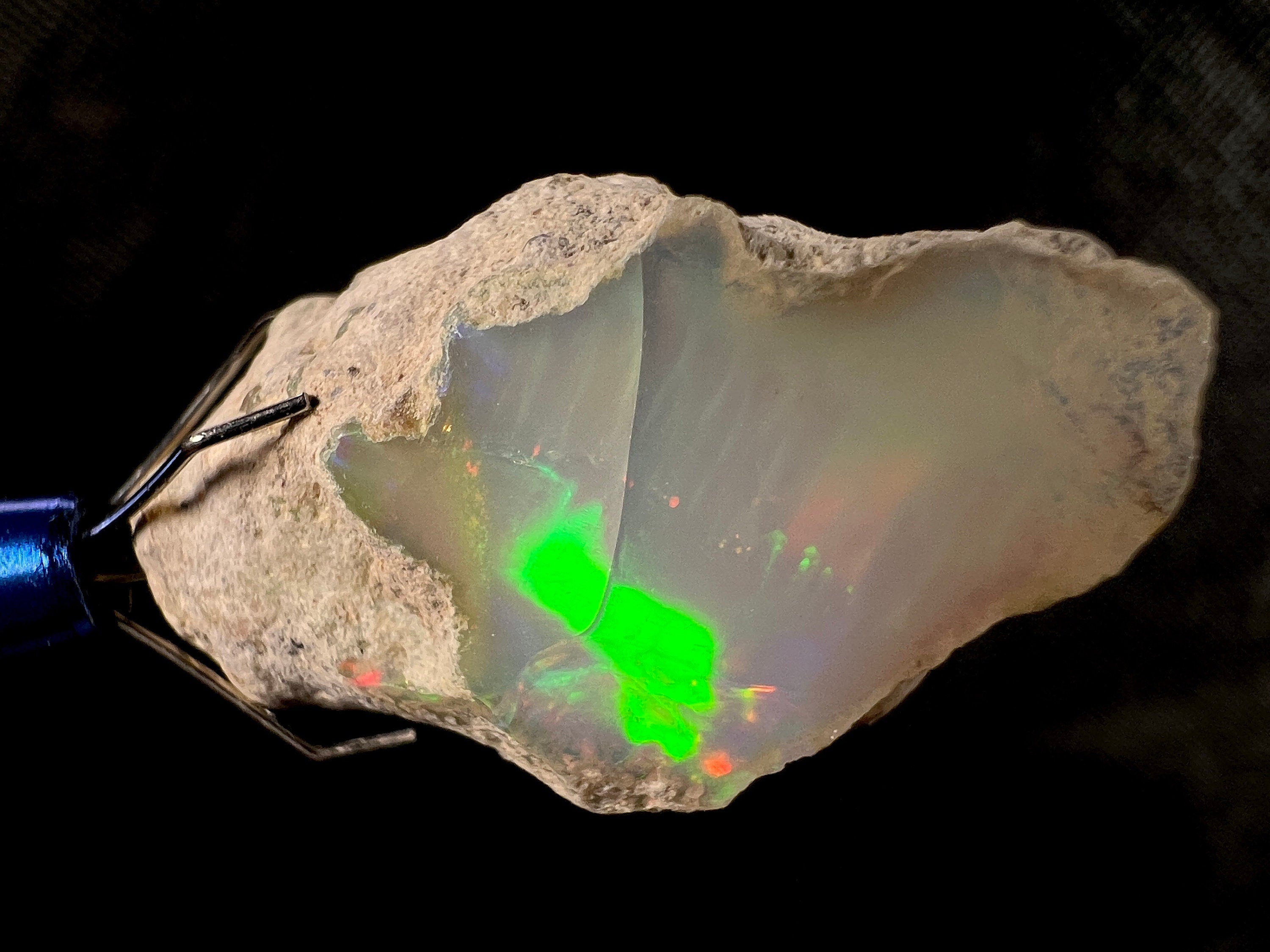 Premium 4A+ Welo Opal Raw Crystal - Natural Cutting Grade Opal Gemstone, October Birthstone for Jewelry Making & Collecting | Perfect for Rings, Necklaces & Healing Crystals
