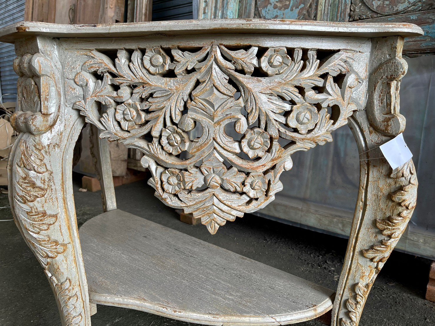 Exquisite French Arched Hand-Carved Indian Solid Wood Console Table - Elegant Entryway & Hallway Decor for Home & Office