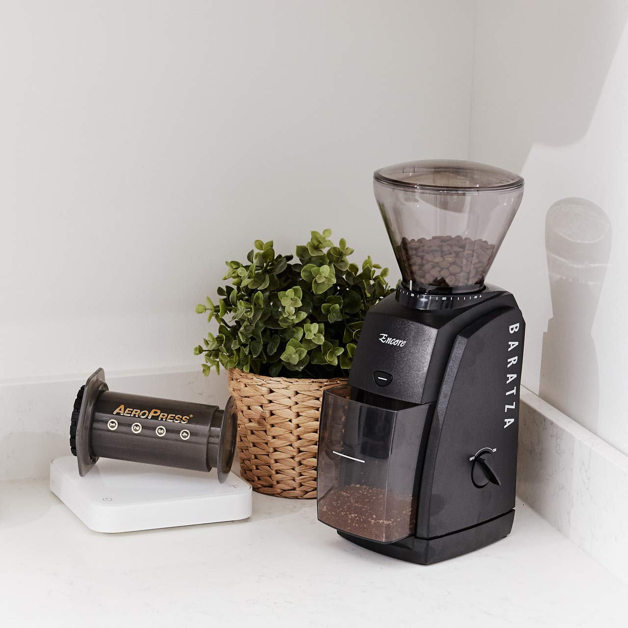 Baratza Encore Coffee Grinder ZCG485BLK - Premium Conical Burr Grinder for Espresso, French Press & Drip Coffee - Perfect for Home Baristas & Coffee Enthusiasts