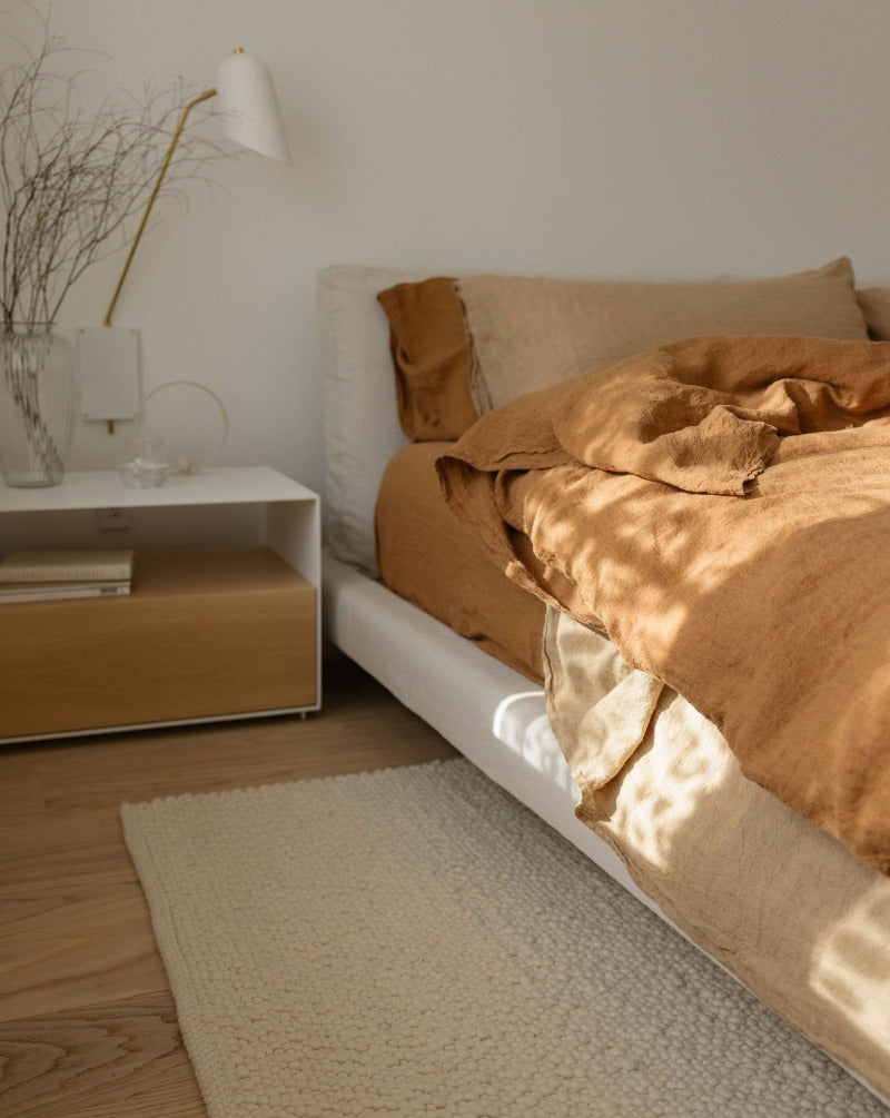 Premium 100% Linen Fitted Sheet - Queen Size, Natural Breathable & Wrinkle-Resistant Bed Sheet Set - Perfect for Hot Sleepers, Allergy Sufferers & Eco-Friendly Homes