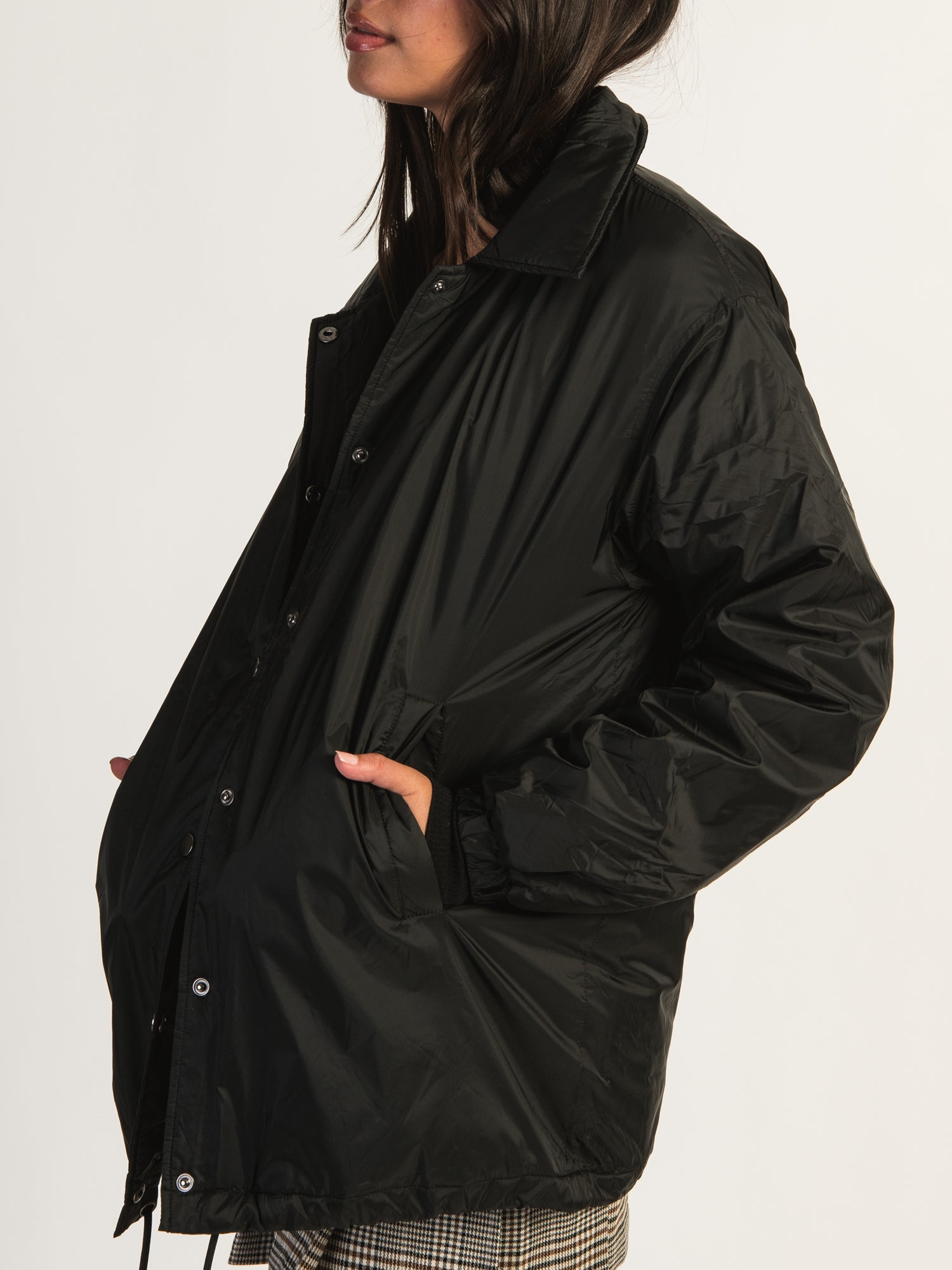 AZALEA WANG The Savvy Coaches Jacket - Stylish Women's Lightweight Track Jacket for Casual Wear & Outdoor Activities