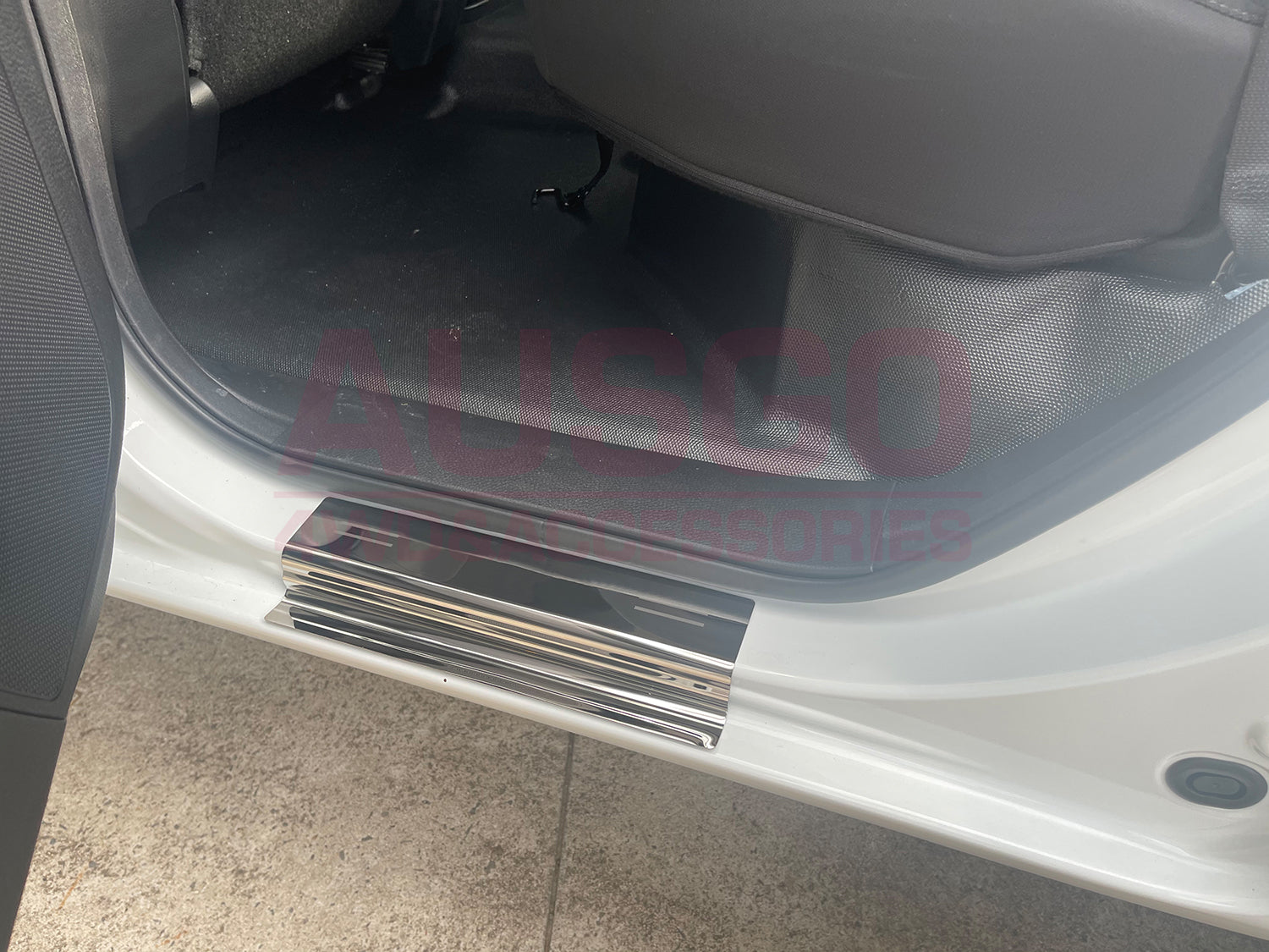 Stainless Steel Door Sill Protector for Mazda BT-50 BT50 Dual Cab 2020-2024 - Heavy Duty Scratch Guard for Truck Doors - Perfect for Off-Roading & Daily Commuting