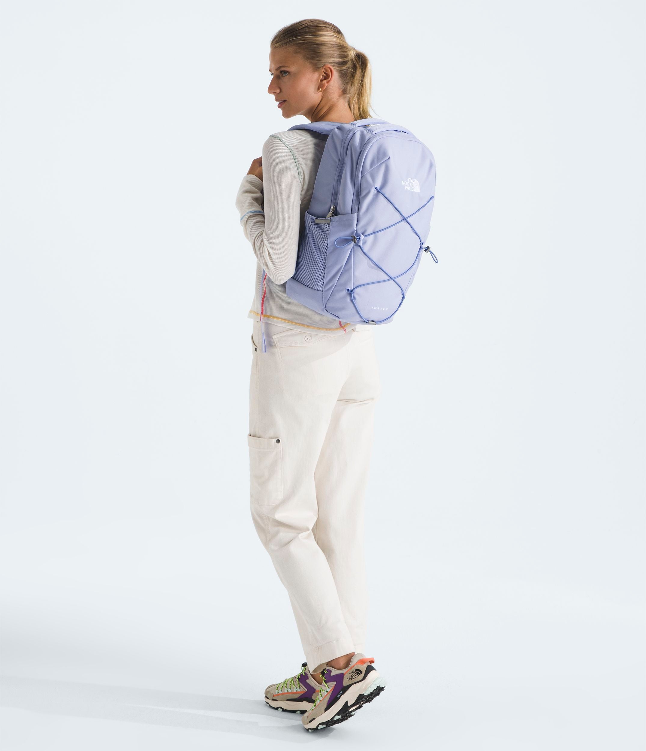 The North Face Women's Jester Backpack - Lightweight Laptop Backpack for School, Travel & Hiking | Durable Water-Resistant Daypack with Padded Shoulder Straps