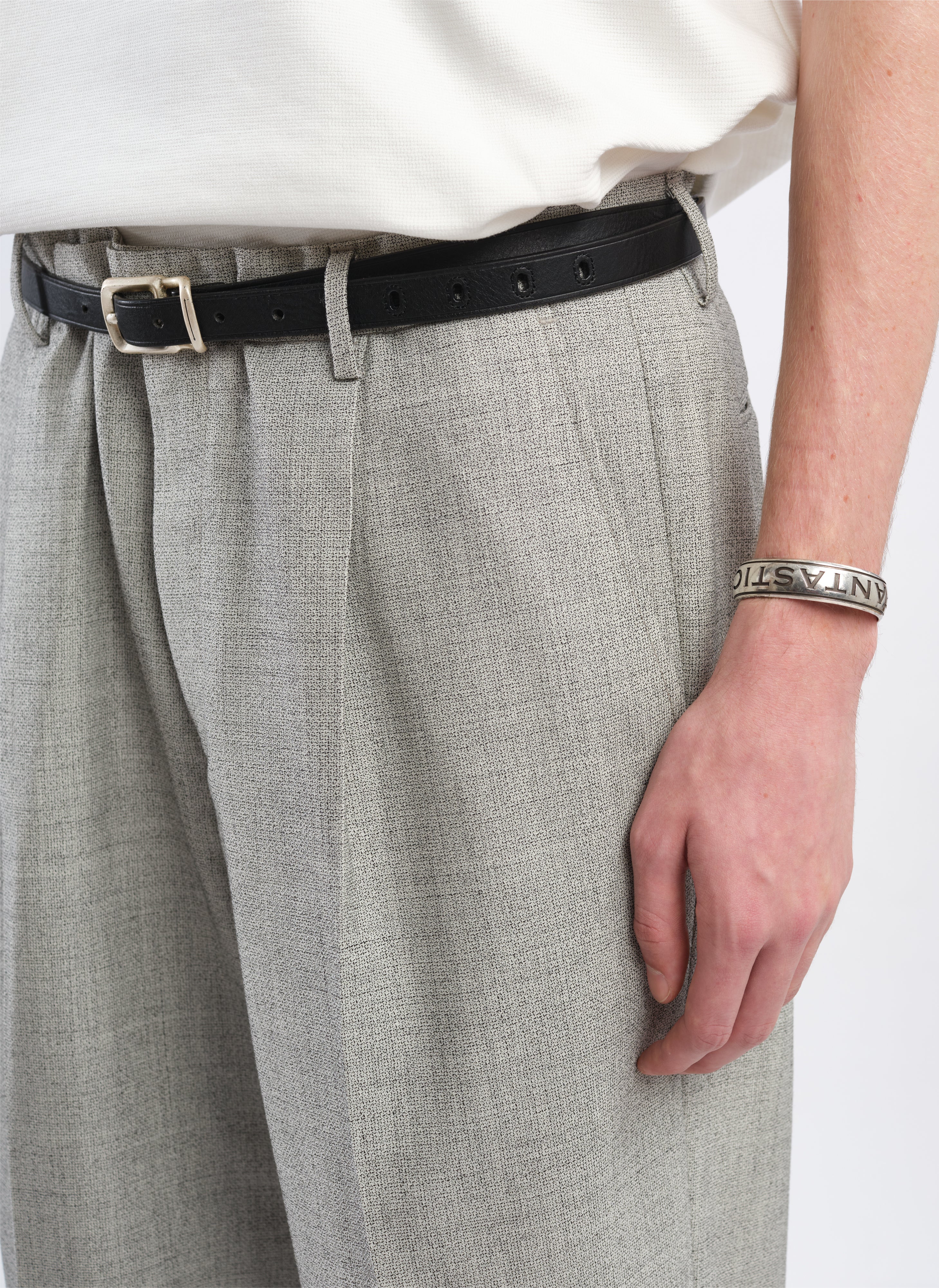 Marzotto Organic Wool Pleated Dress Pants for Men - Premium Business & Formal Wear - Comfortable Office & Wedding Attire