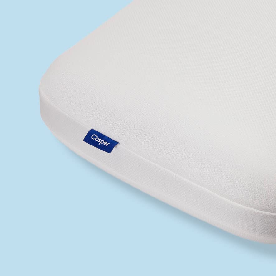 Casper Snow Foam Pillow - Standard Size, Cooling Gel Memory Foam Pillow for Side, Back & Stomach Sleepers - White - Perfect for Hot Sleepers & Night Sweat Relief