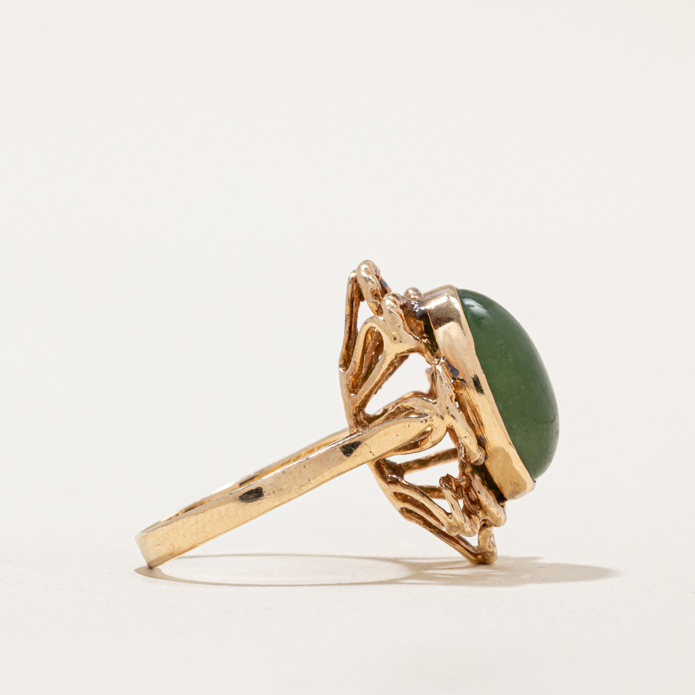 Exquisite Nephrite Jade Openwork Cocktail Ring - 5.50 Carat Natural Gemstone - Size 5.5 - Elegant Statement Jewelry for Evening Parties & Special Occasions