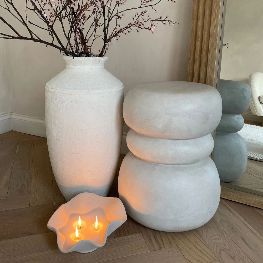 ROCCO 37cm White Concrete Side Table Stool for Indoor & Outdoor Use - Perfect for Patio, Garden, Living Room, and Balcony Decor