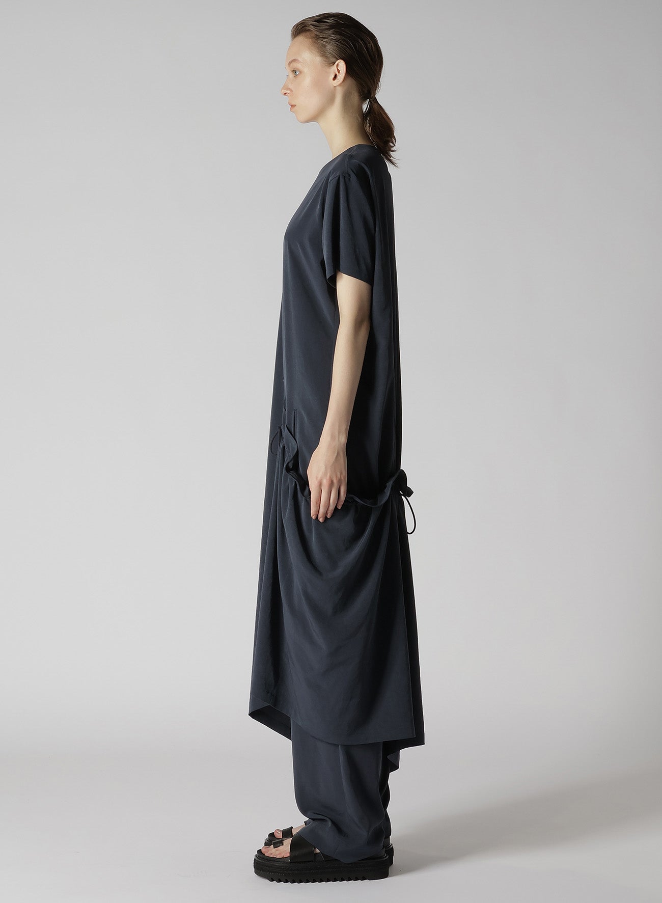 Elegant Crepe de Chine Half Sleeve Draped Dress for Women - Perfect for Office Wear, Cocktail Parties & Special Occasions