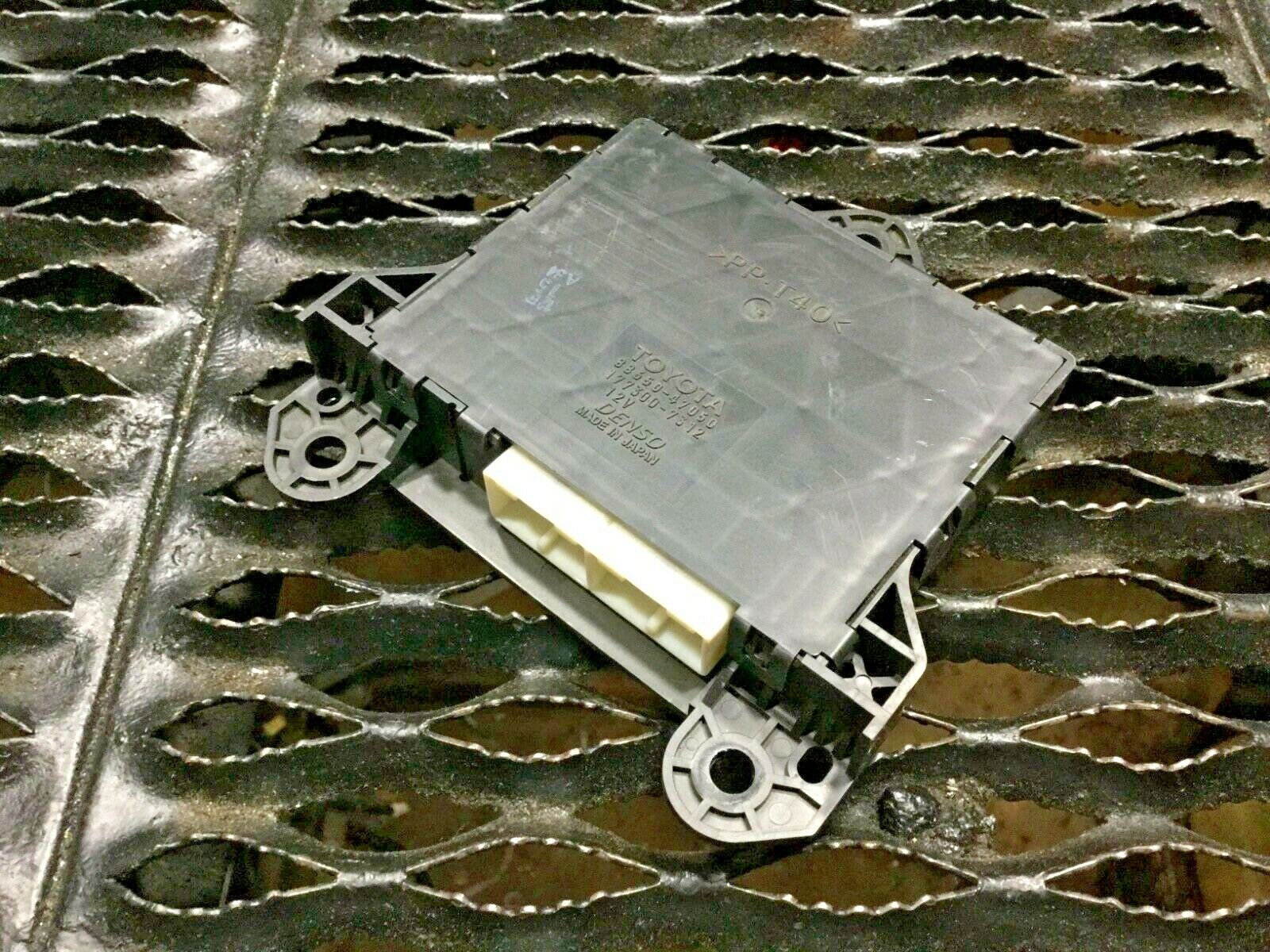 04 05 06 Toyota Prius AC Temperature Control Module 88650-47050 OEM Replacement - Perfect for Climate Control System Repair & Maintenance