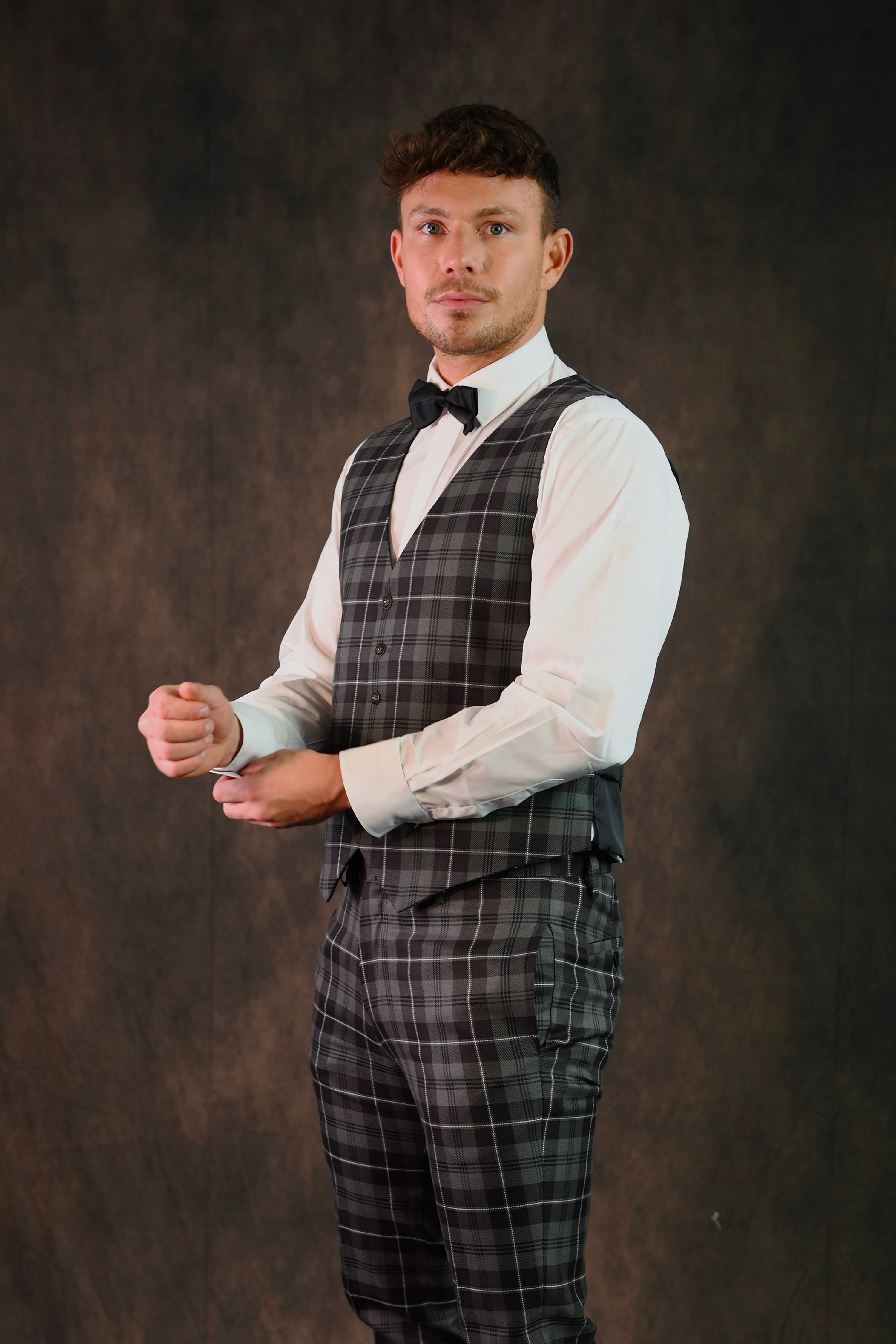 Stylish Grey Granite Tartan Waistcoat for Men - Classic Scottish Plaid Vest for Formal Events, Weddings & Cosplay
