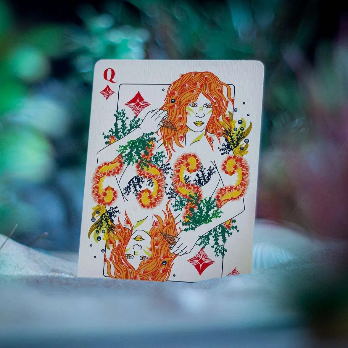 Premium Onda Playing Cards - Yellow Deck for Poker, Magic Tricks & Card Games | Durable & Stylish Design for Casino Nights, Parties & Family Fun