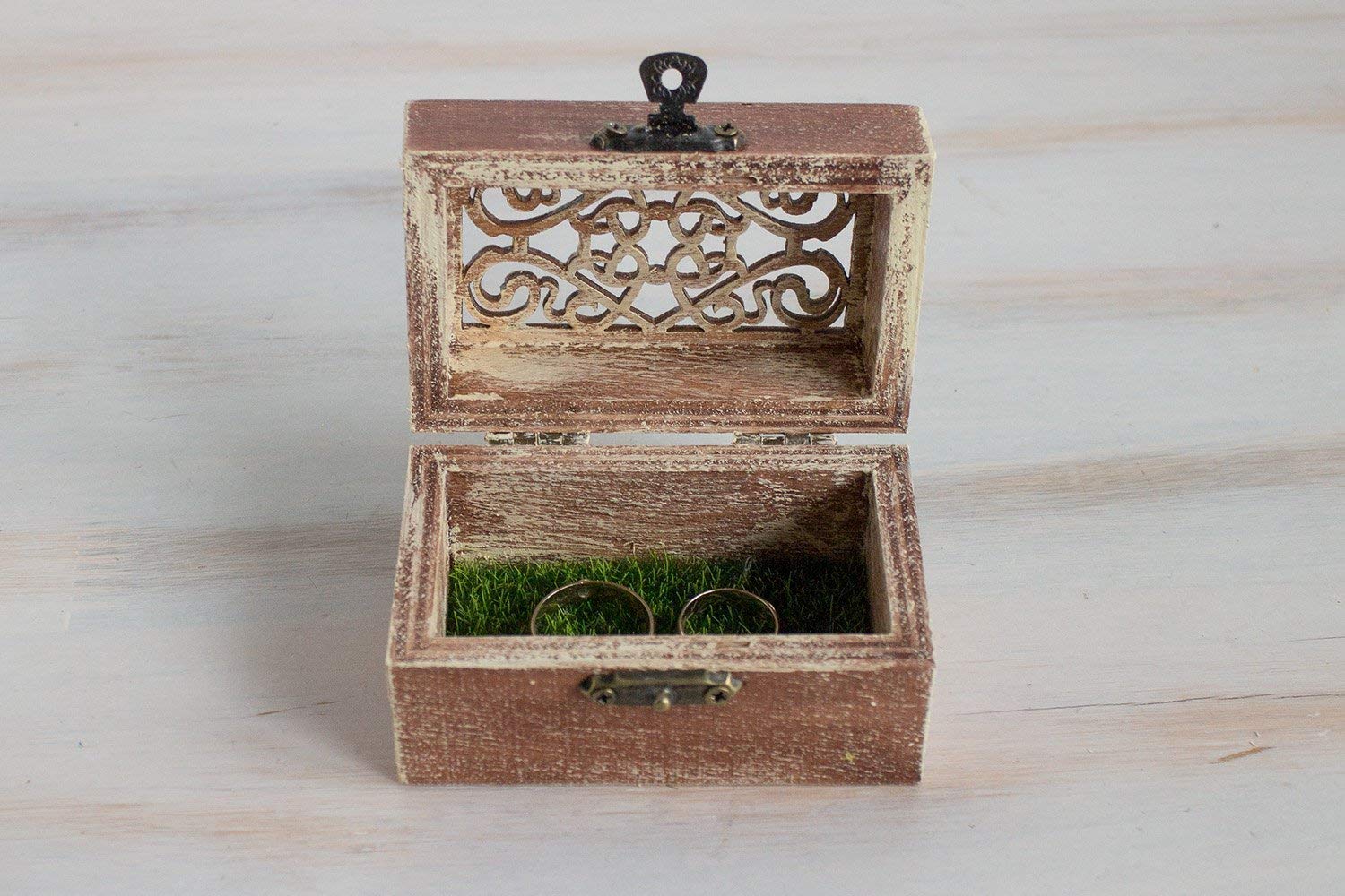 Elegant Brown Wedding Ring Box - Rustic Ring Bearer Box for Engagement & Proposal - Lace Ring Holder for Wedding Ceremonies & Romantic Moments
