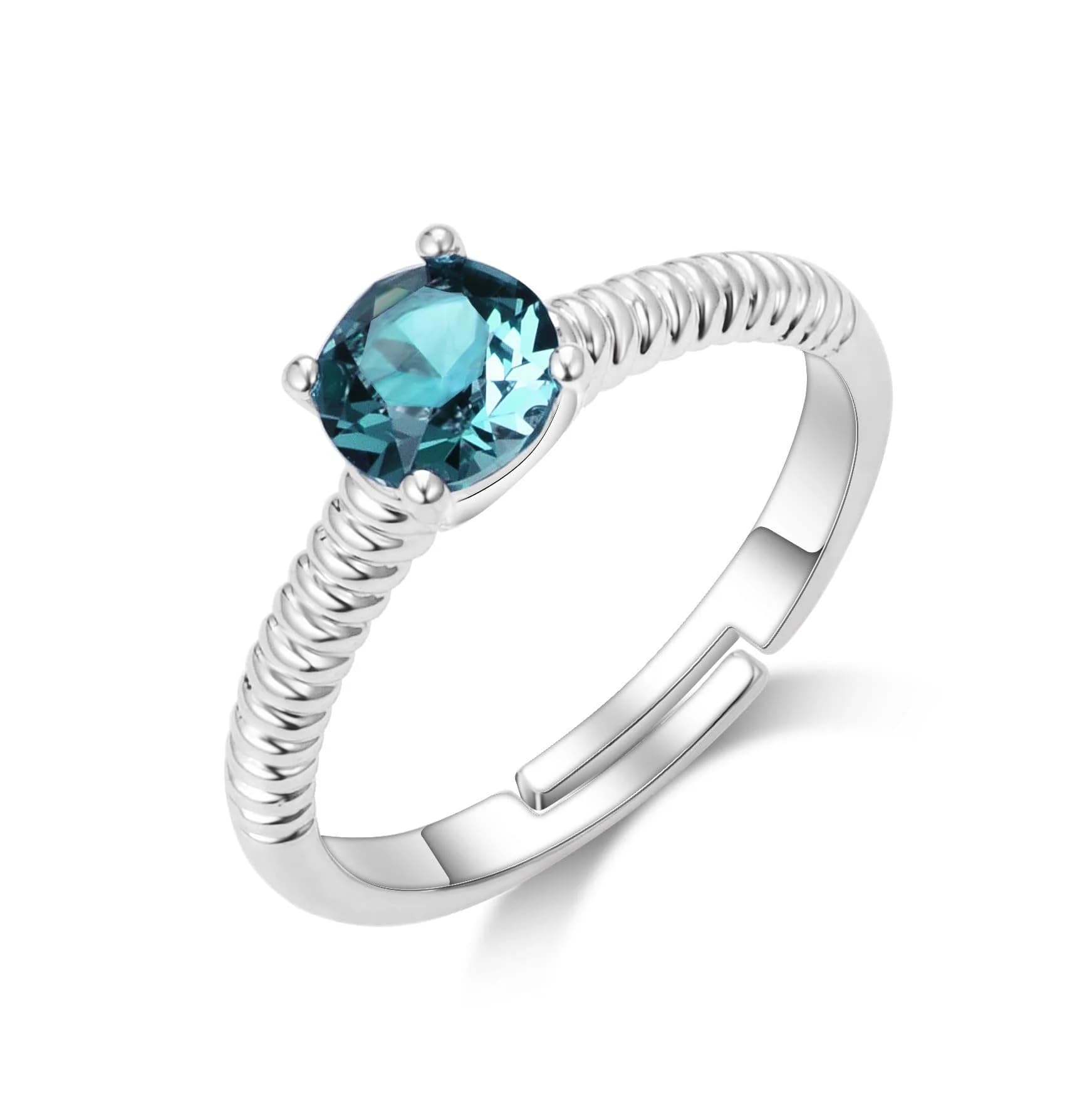 Emerald Birthstone Ring with Zirconia for Women - Perfect Gift for Mom