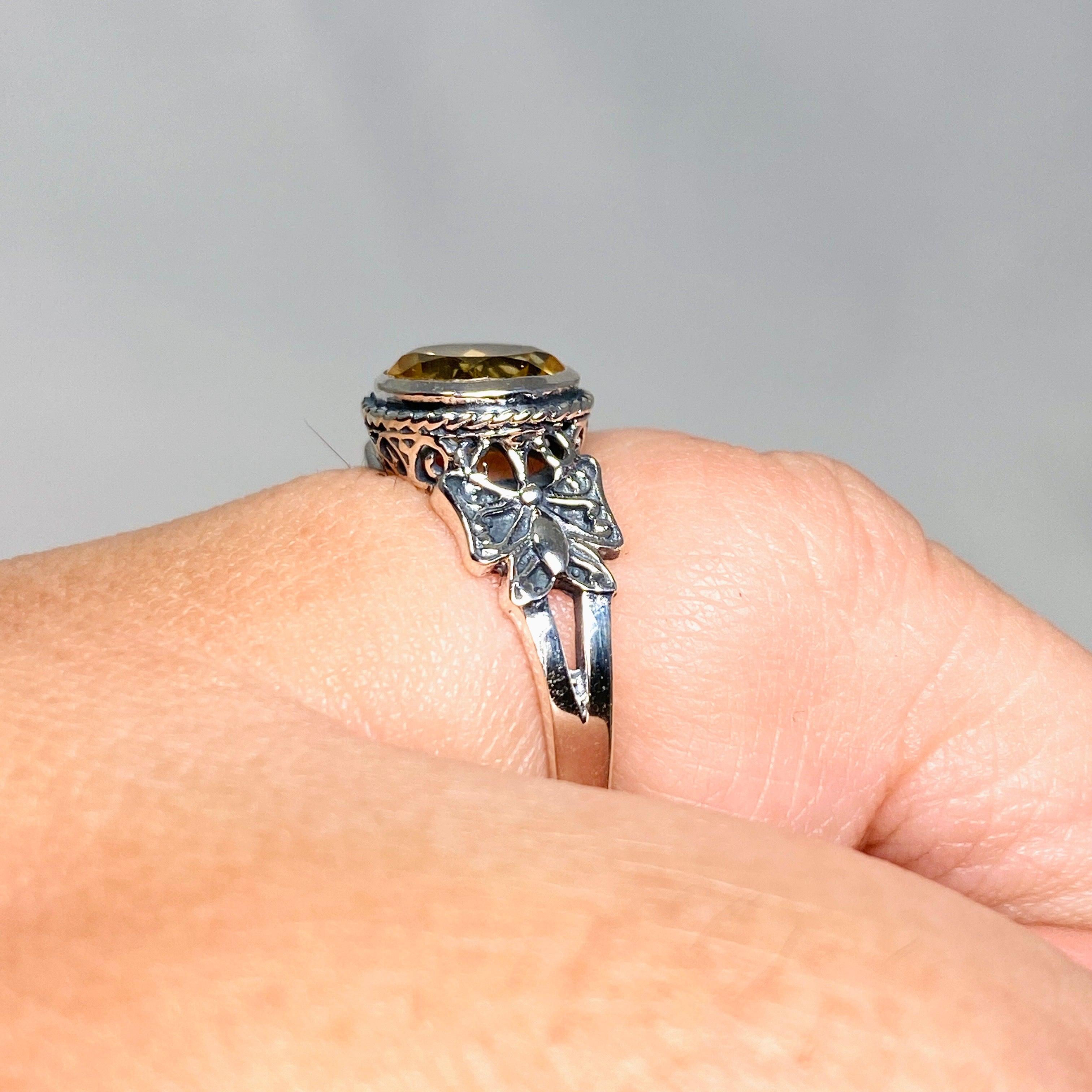 Natural Citrine Gemstone Faceted Round Ring in 925 Sterling Silver - Elegant Jewelry for Women, Perfect for Gifts, Parties & Special Occasions