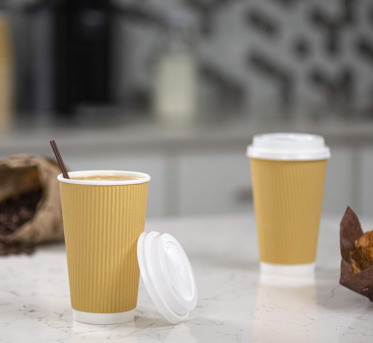 250 Pack 16 oz Insulated Kraft Ripple Paper Hot Cups with Lids - Disposable Coffee Cups for Hot Beverages, Perfect for Coffee Shops, Office Break Rooms & Travel Commutes