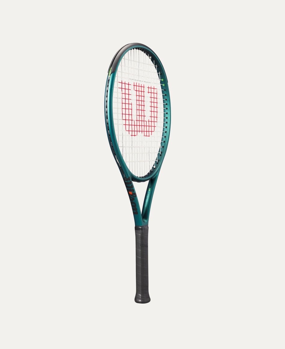 Wilson Blade V9 26 Junior Tennis Racquet | Lightweight Kids Tennis Racket for Beginners | Perfect for Junior Tennis Training & Matches