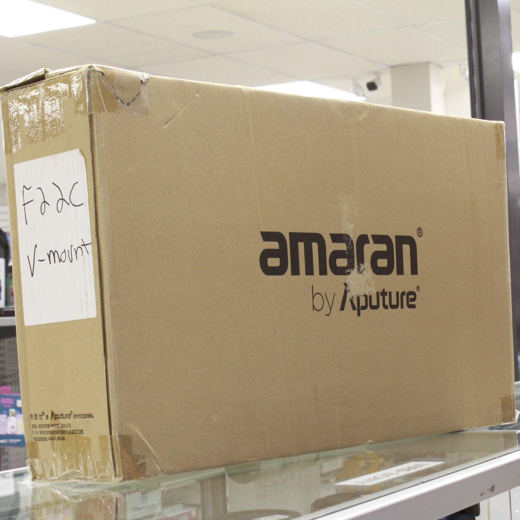 Open Box Excellent Condition Amaran F22c 2x2 RGBWW LED Panel Light with V-Mount - Perfect for Studio Photography, Video Production & Cinematic Lighting