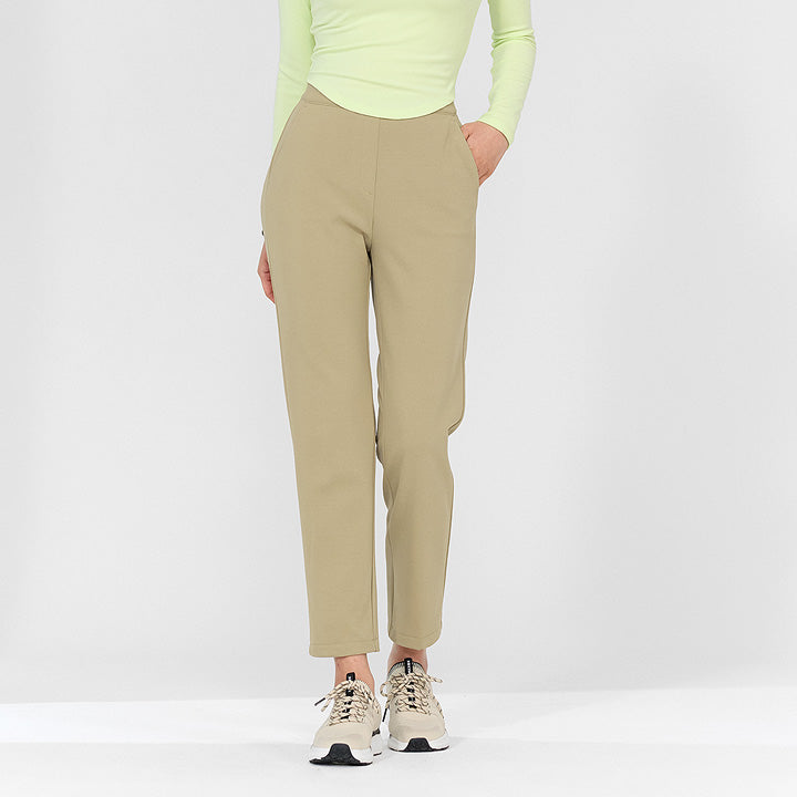 Comfortable Stretch Banding Napping Slacks for Women - Soft Lounge Pants for Relaxing at Home or Yoga