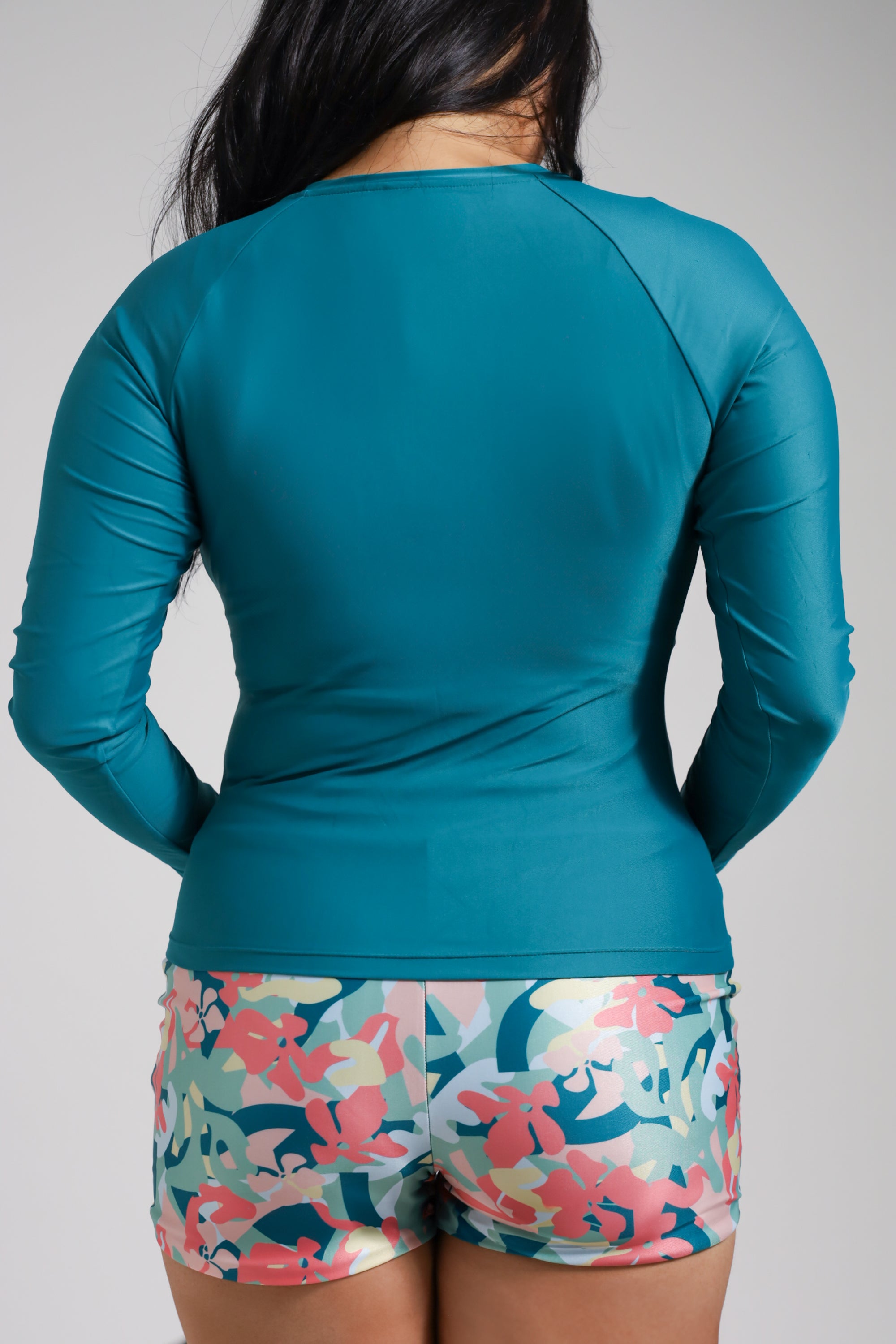 Oahu Rash Guard for Men & Women - UPF 50+ Sun Protection Swim Shirt - Teal Blue - Perfect for Surfing, Swimming & Beach Activities