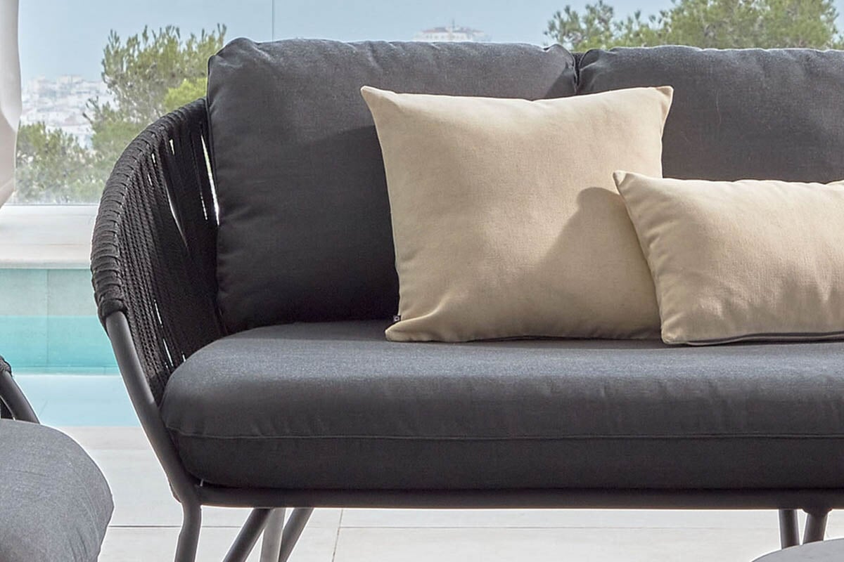 Como Branzie 3-Seater Sofa - Modern Fabric Couch for Living Room, Lounge & Office - Comfortable Sectional Sofa with Soft Cushions for Family Gatherings & Relaxation
