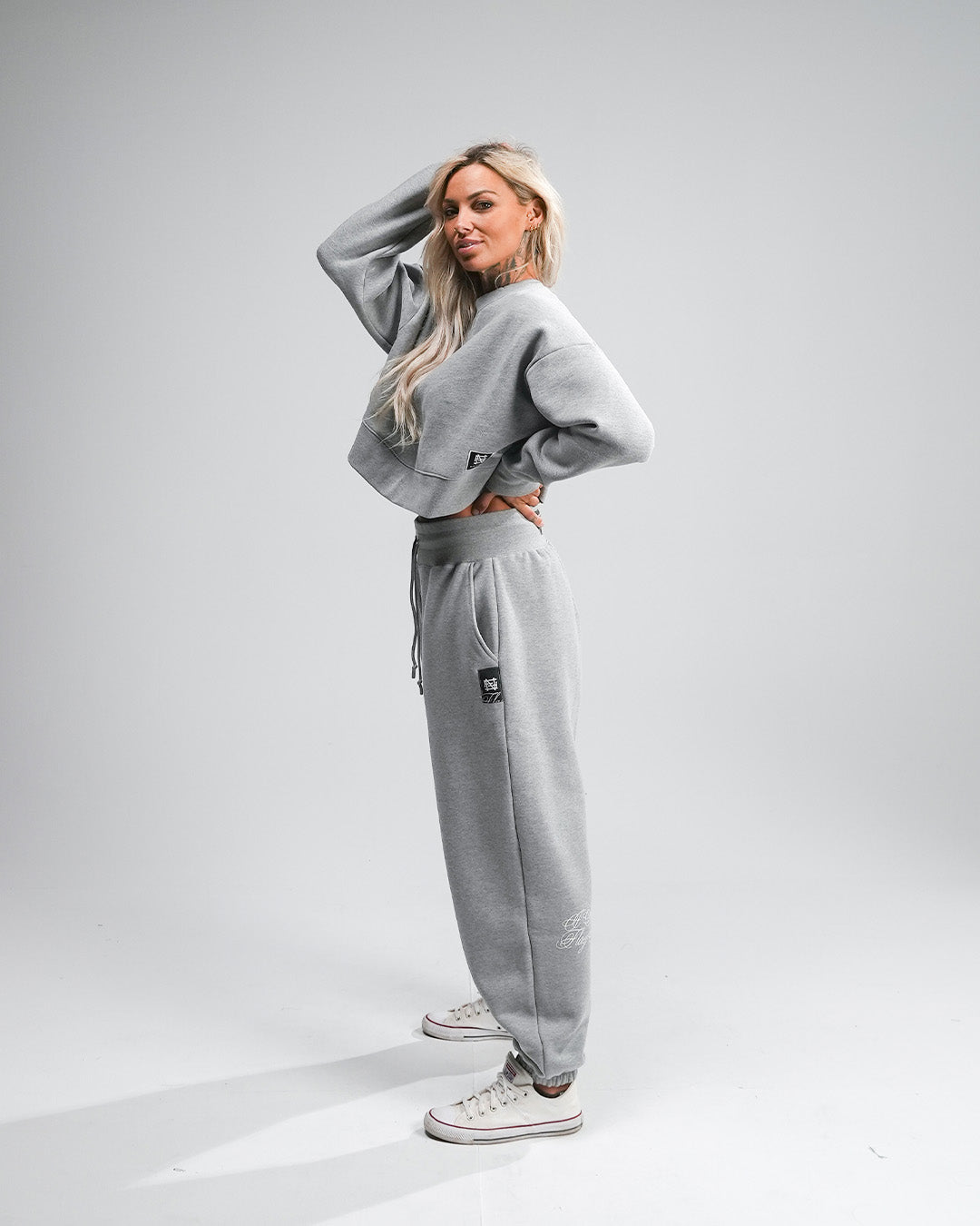 Women's Oversized Crop Crewneck Sweatshirt - Heather Grey | Casual Loungewear & Streetwear for Everyday Comfort