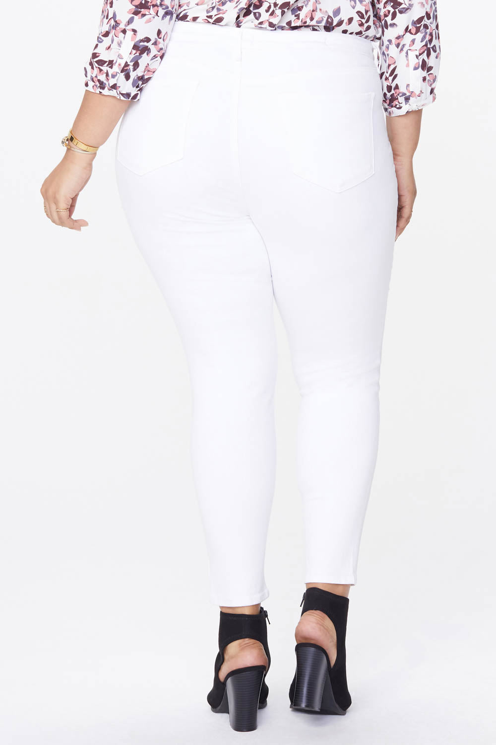Ami Plus Size Skinny Jeans for Women - High Waist Stretch Denim Pants in Optic White | Perfect for Casual Wear, Office Outfits & Night Out Looks