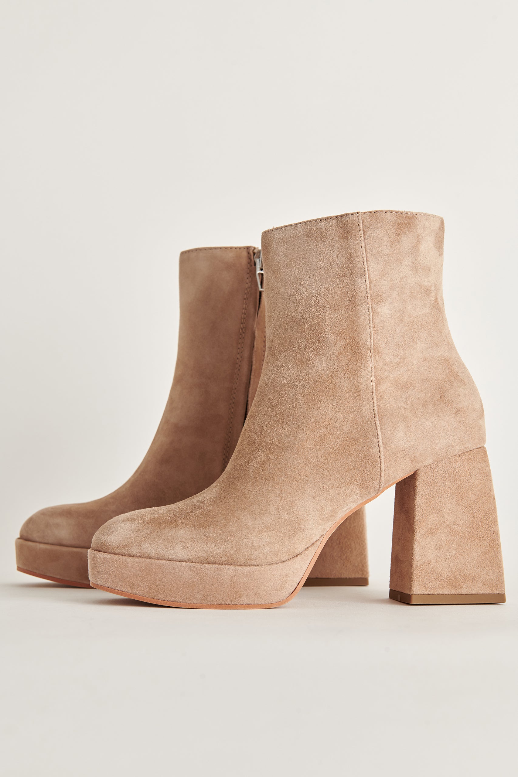 ULYSES BOOTS MUSHROOM SUEDE - Premium Suede Leather Ankle Boots for Women, Comfortable & Stylish - Perfect for Casual Outings, Work & Fall Fashion