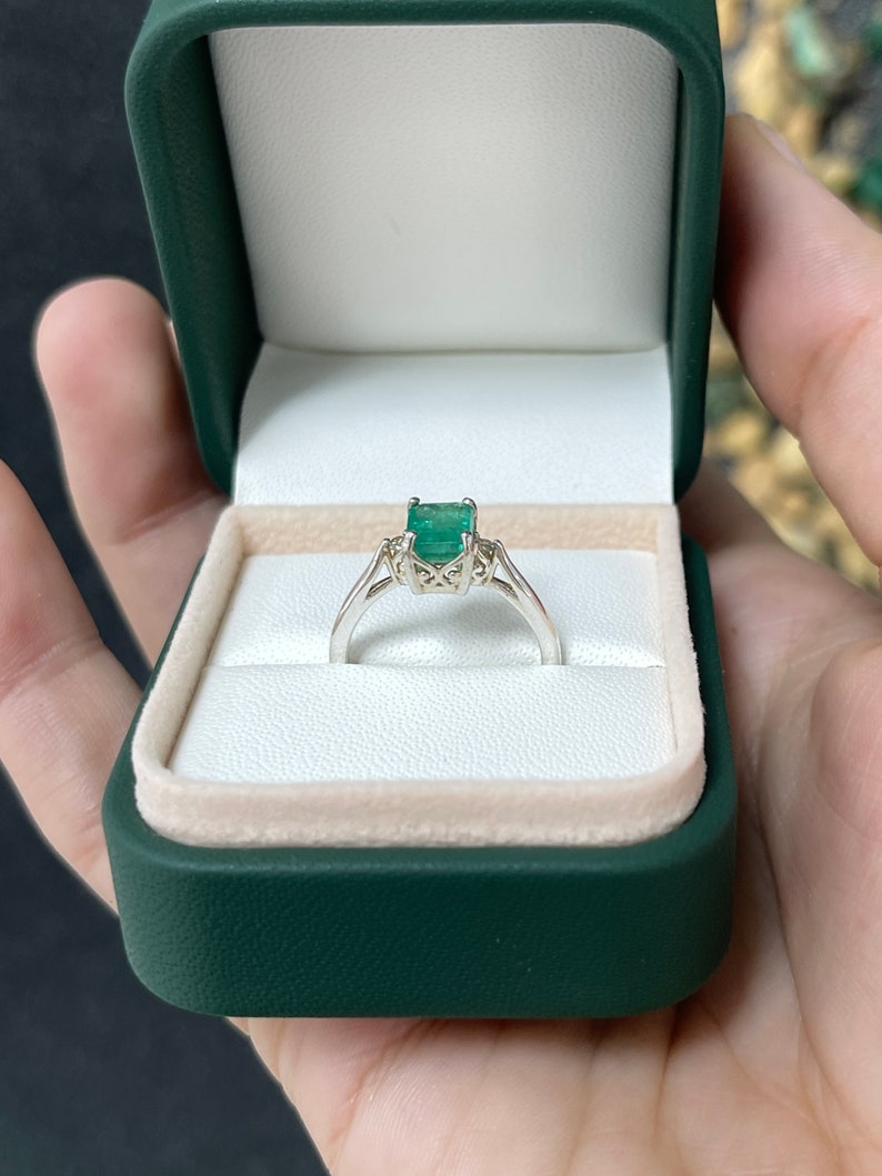 1.50tcw SS Brilliant Round Cut Lush Green Emerald Cut Champagne Diamond Three Stone Sterling Silver Ring for Women - Elegant Jewelry Gift for Anniversary, Engagement & Special Occasions