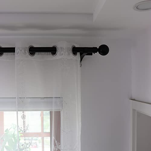 White Sheer/Grommets