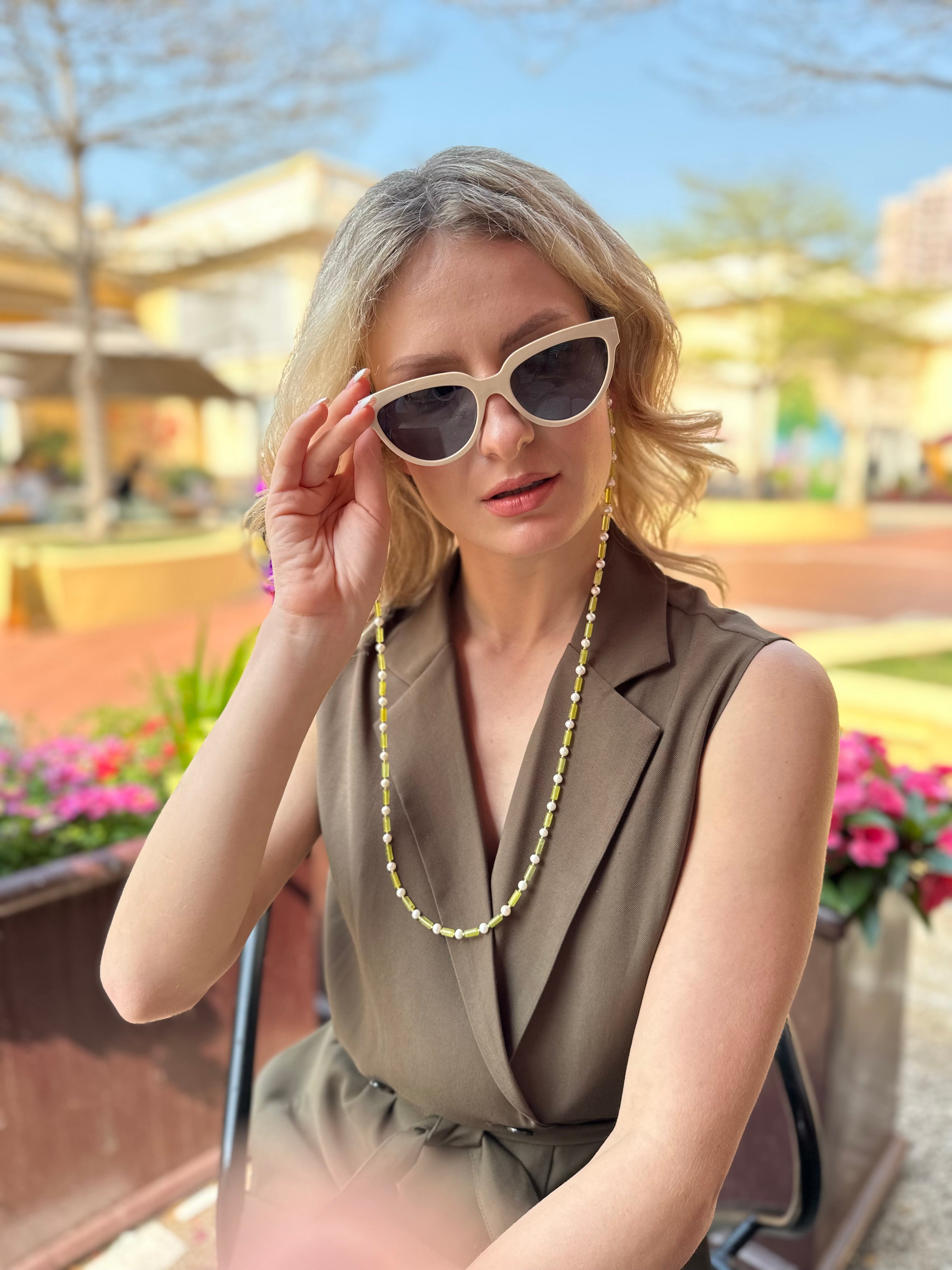 Stylish Gemstone & Freshwater Pearls Multi-Way Sunglasses Chain EC004 - Perfect for Beach, Party, and Everyday Fashion Accessory