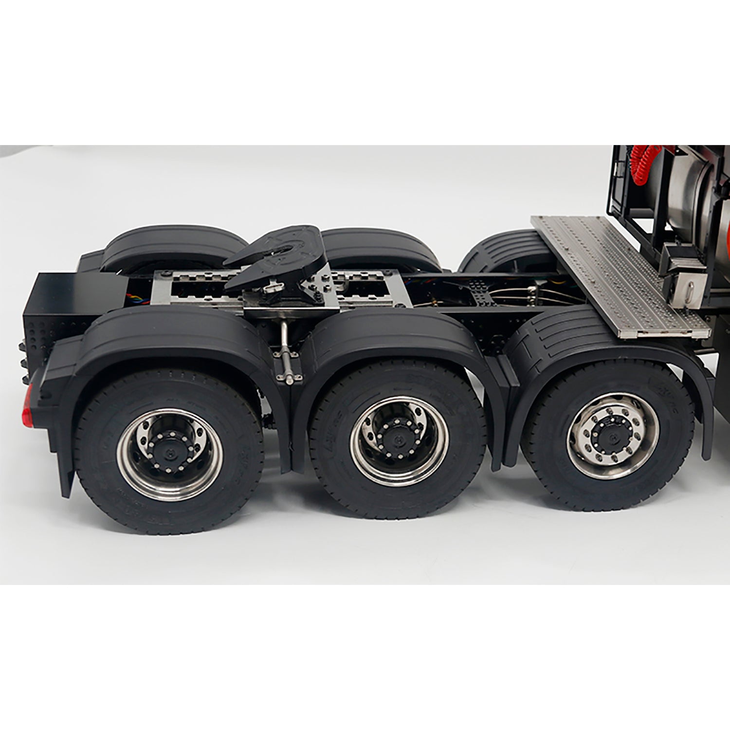 1/14 Scale Metal 8x8 RC Tractor Truck with Differential Lock - 3 Speed Transmission, Servo Motor, 680x230x310mm - Remote Control Off-Road Vehicle for Adults & Kids - Perfect for Crawling, Trail Adventures & Backyard Play