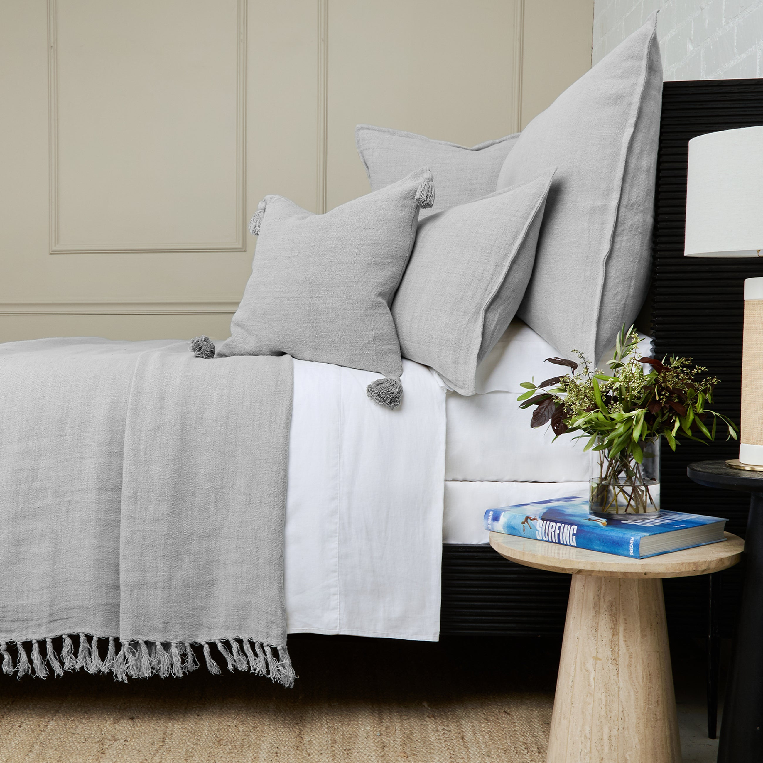 Montauk Blanket - Soft & Cozy Throw Blanket in 7 Colors | Perfect for Sofa, Bed & Outdoor Use
