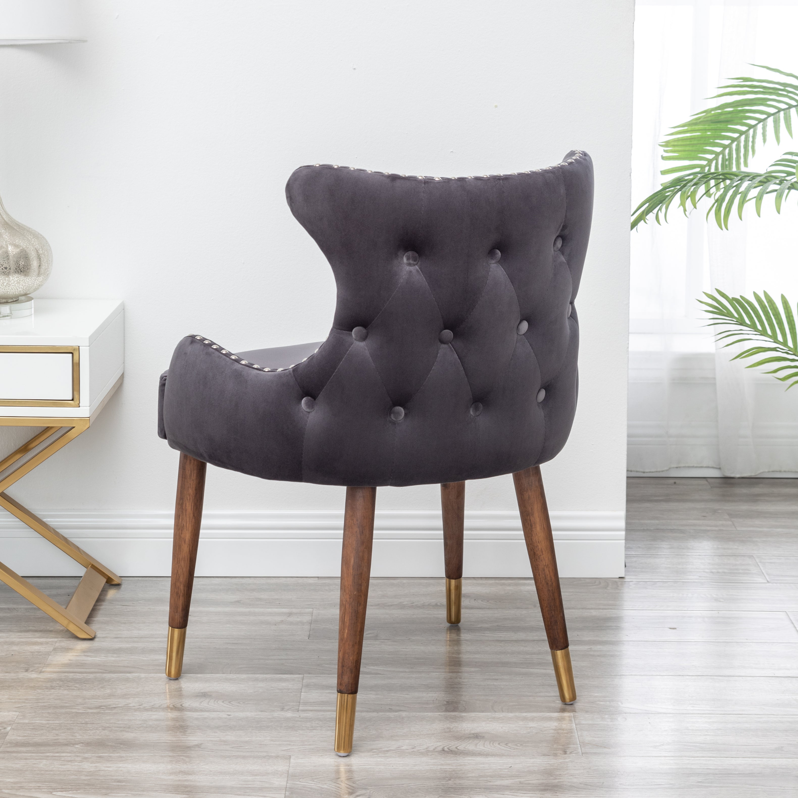 Roundhill Furniture Lindale Contemporary Velvet Upholstered Nailhead Trim Accent Chair in Gray - Modern Living Room Seating for Home Office, Lounge & Bedroom Decor