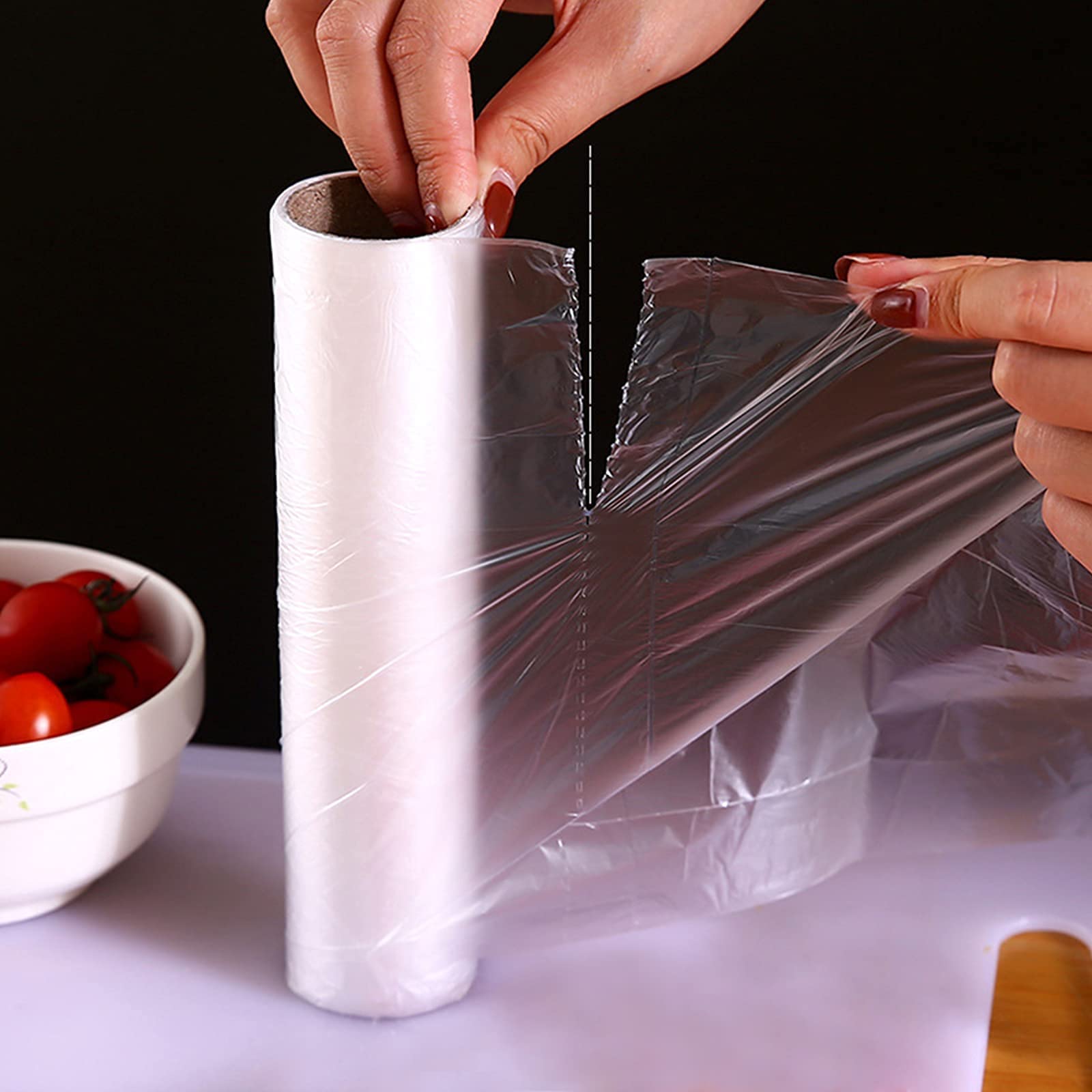 LabelMore 14'' x 20'' Clear Plastic Produce Bags on Roll - 350 Food Storage Bags for Bread, Vegetables, Fruits & Meat - Perfect for Grocery Stores, Farmers Markets & Home Kitchen Organization