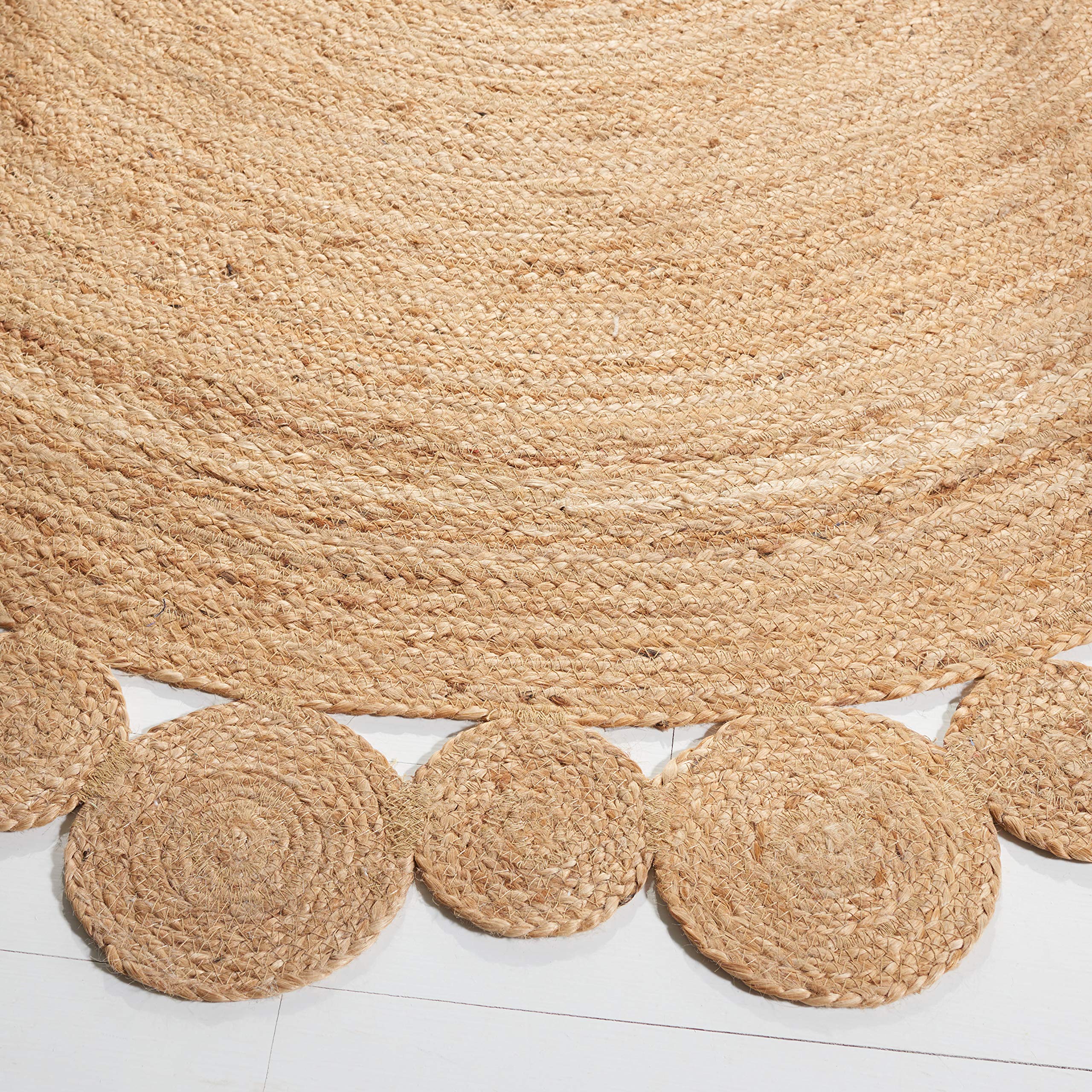 SAFAVIEH Natural Fiber Round Collection 10' Round Handmade Jute Area Rug - Boho Country Charm for Living Room, Bedroom & Home Decor | NFB307A