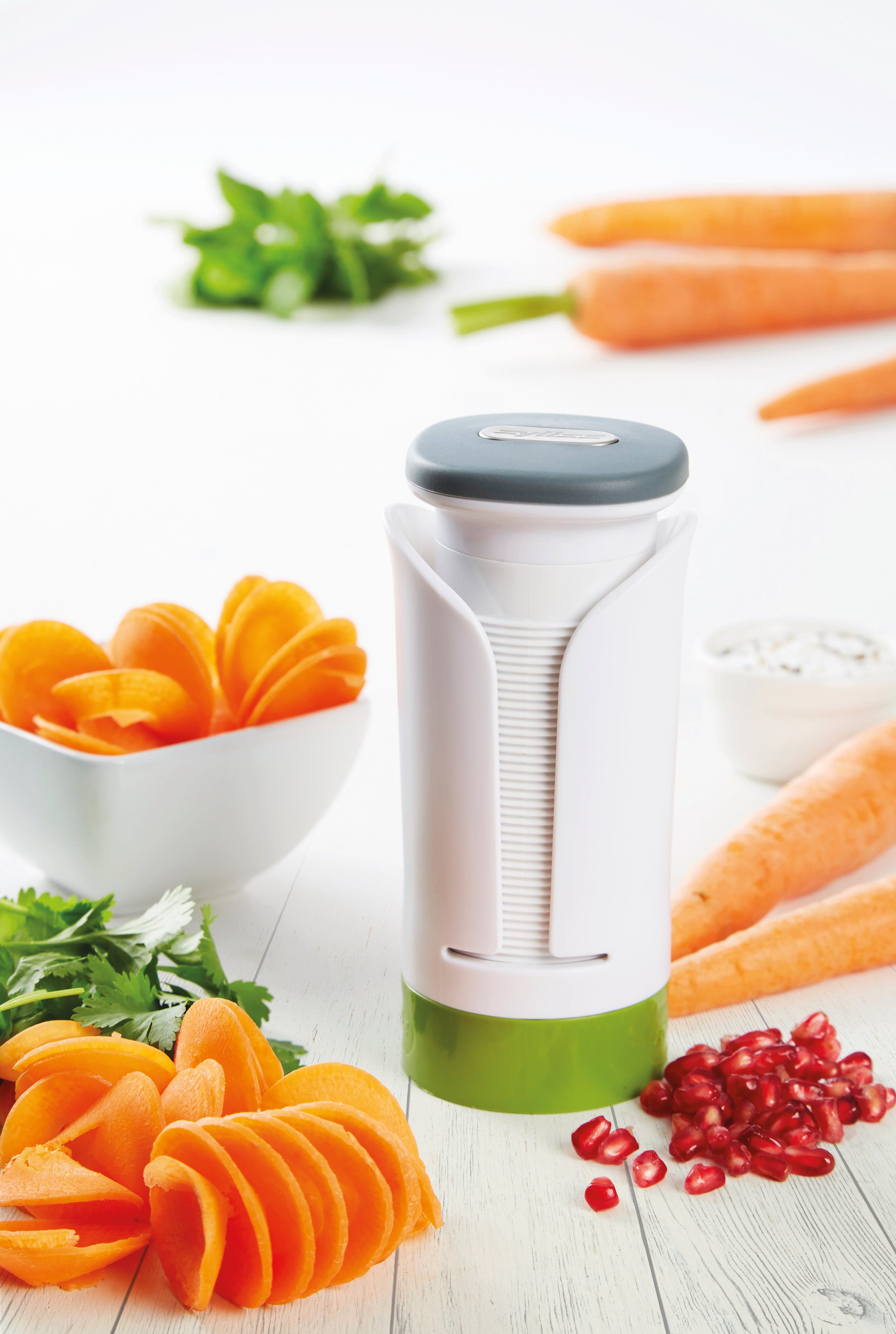 Dual Action Spiralizer - Vegetable & Fruit Spiral Slicer for Healthy Noodles, Zoodles & Salads - Perfect for Low-Carb, Keto & Vegan Diets - Kitchen Gadget for Meal Prep & Healthy Eating