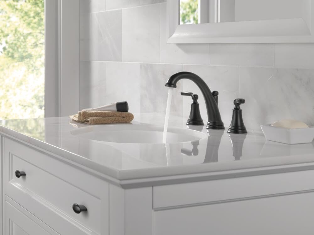 Delta Woodhurst Widespread Bathroom Faucet - 3 Hole Matte Black Bathroom Sink Faucet with 2 Handles & Push-Pop Drain - Modern Bathroom Faucet for Vanity Sinks (Model 3532LF-BLMPU) - Perfect for Master Bathrooms, Guest Baths & Powder Rooms