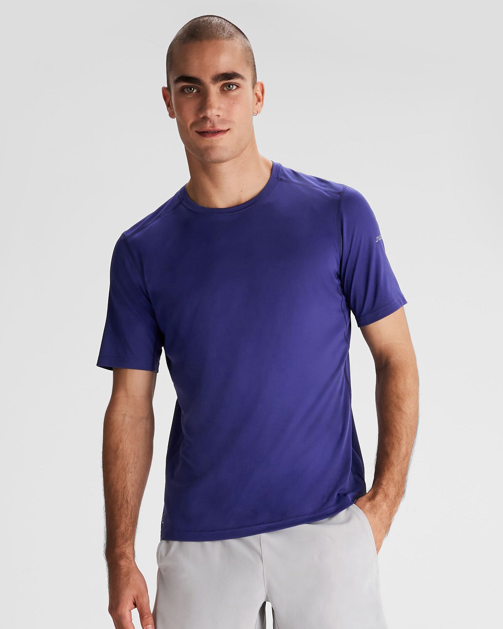 Men's Seeker T-Shirt - Horizon Line Graphic Tee | Comfortable Cotton Casual Shirt for Everyday Wear | Perfect for Streetwear, Outings & Relaxing