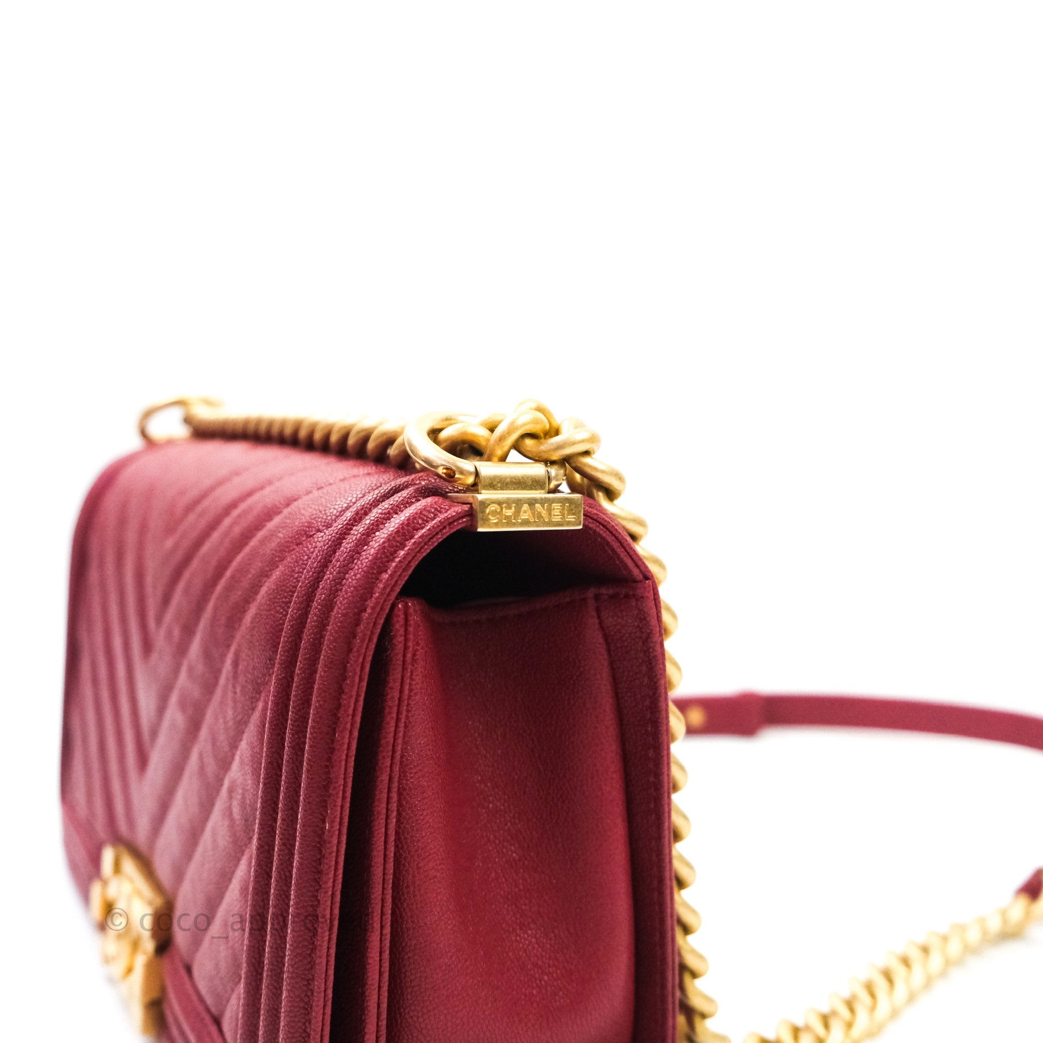 Chanel Boy Chevron Medium Flap Bag in Red Caviar Leather with Gold Hardware - Perfect for Evening Events, Parties, and Luxury Fashion Accessories