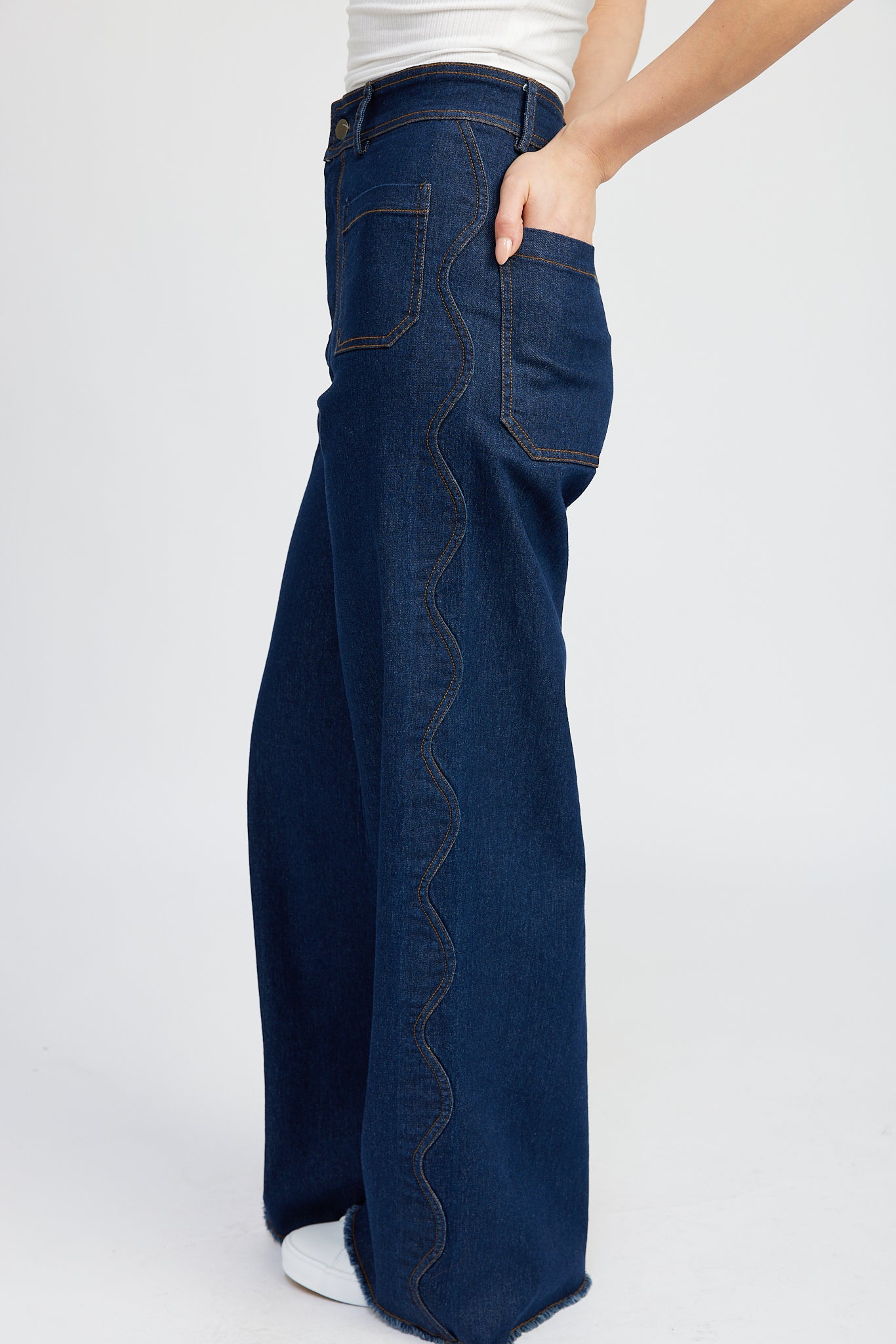 **Dakota Jeans for Men & Women - Premium Comfort Denim Pants - Perfect for Casual Wear, Work & Everyday Style**
